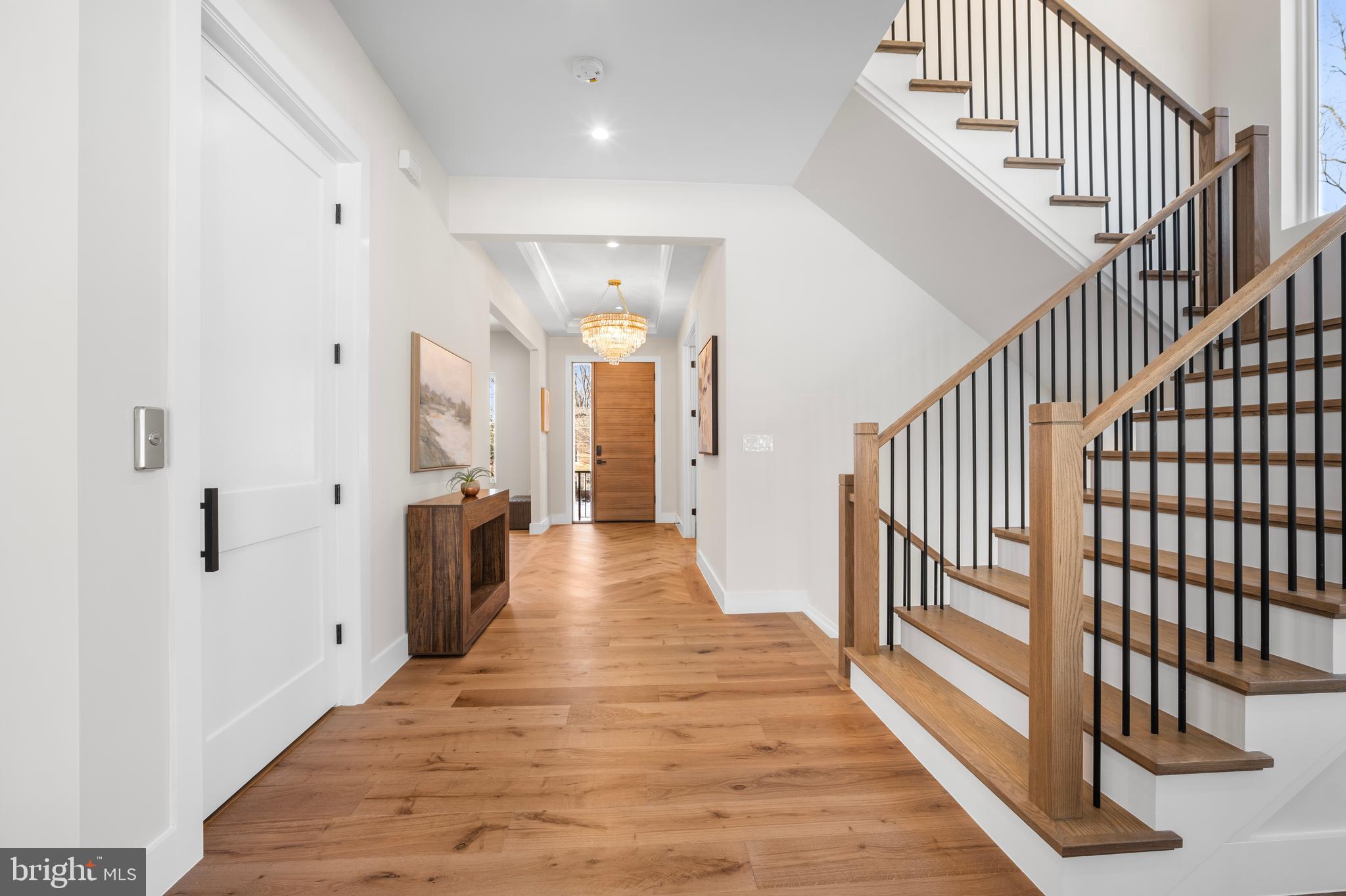 DANA HEIGHTS - Residential
