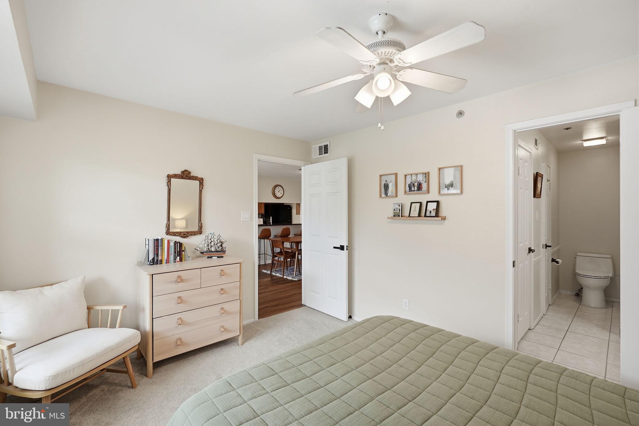 POINTE AT PARK CENTER - Residential