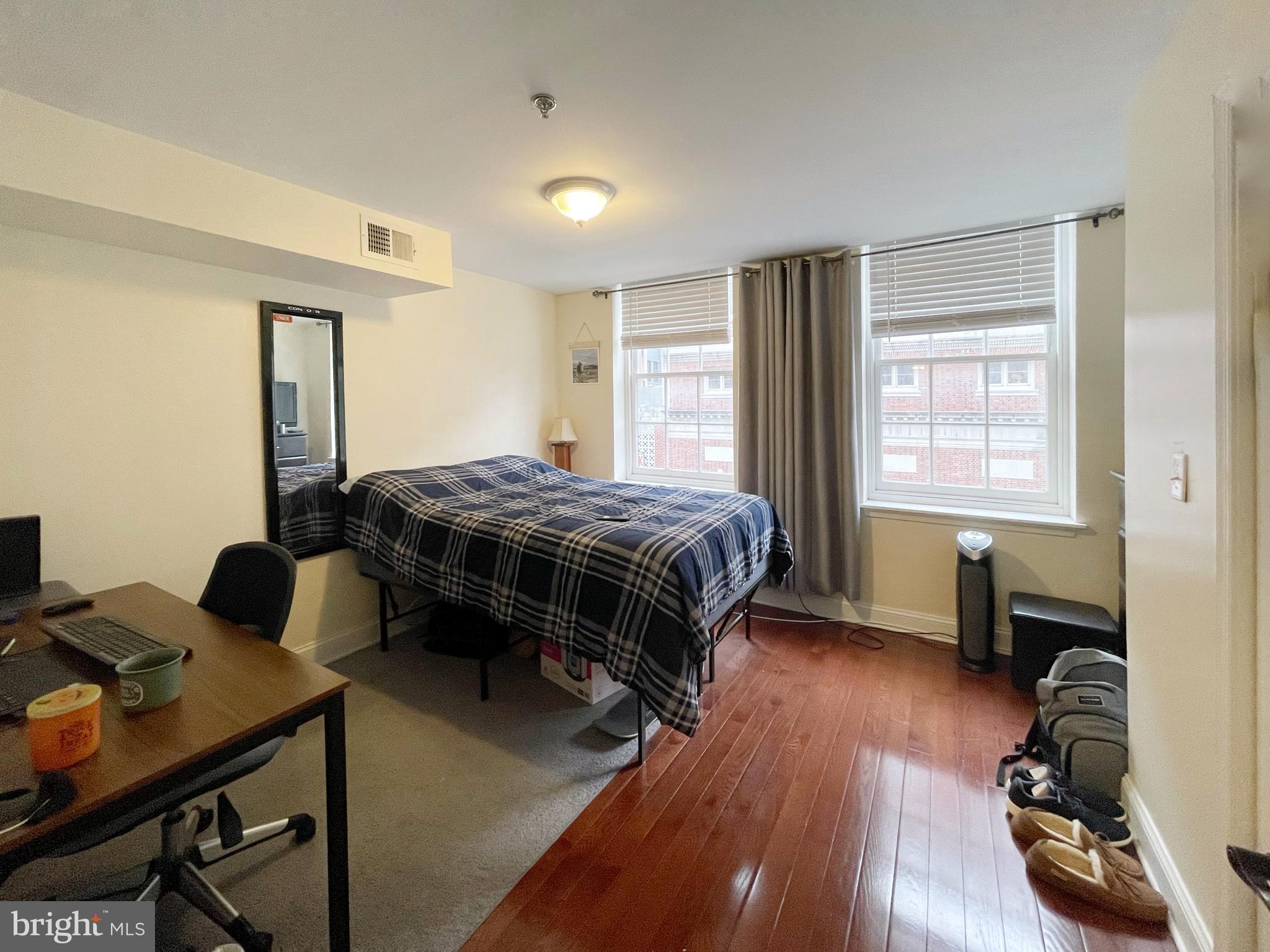 OLD CITY - Residential Lease