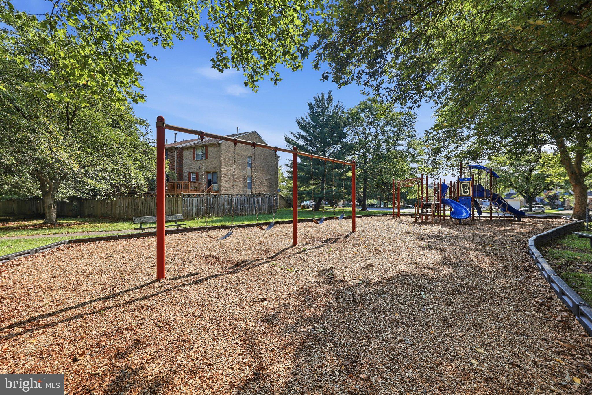 WATERSIDE - Residential