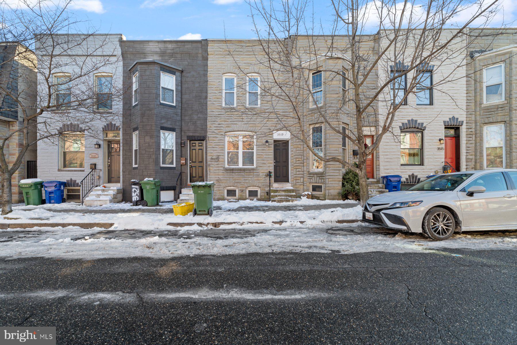 HIGHLANDTOWN - Residential