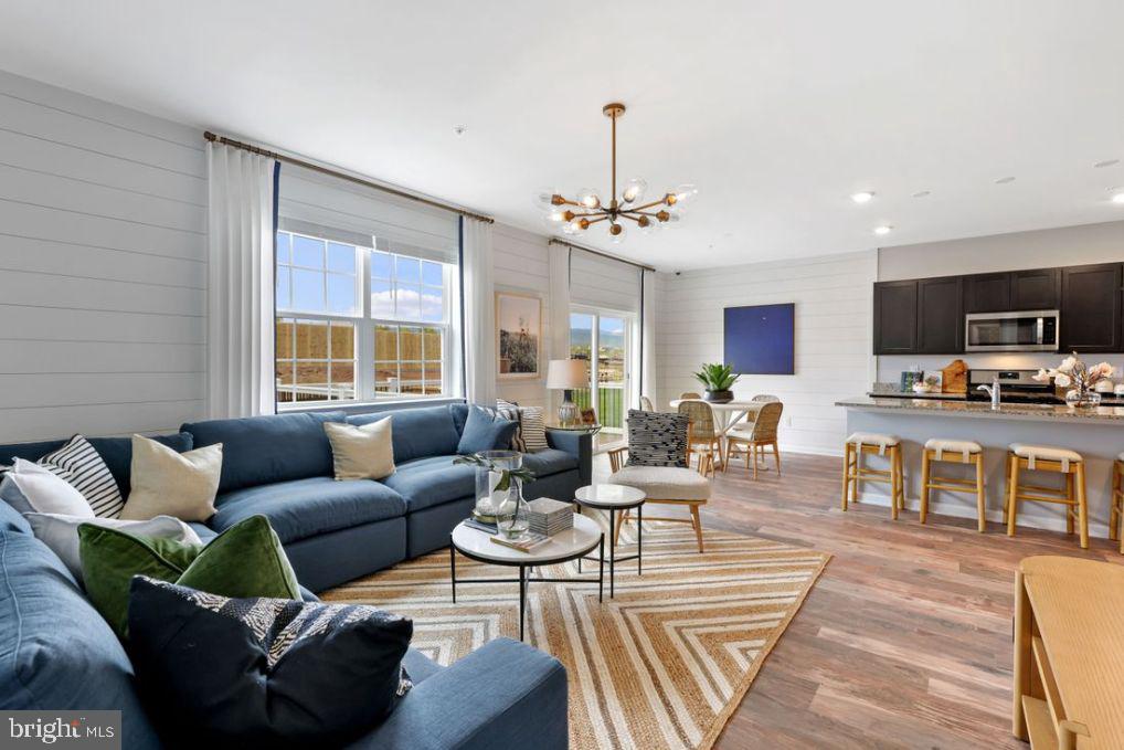 RED HILL - Residential