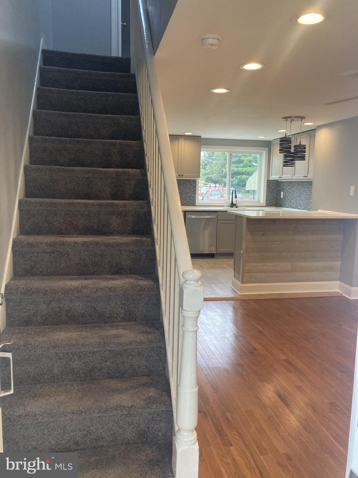 PORT RICHMOND - Residential