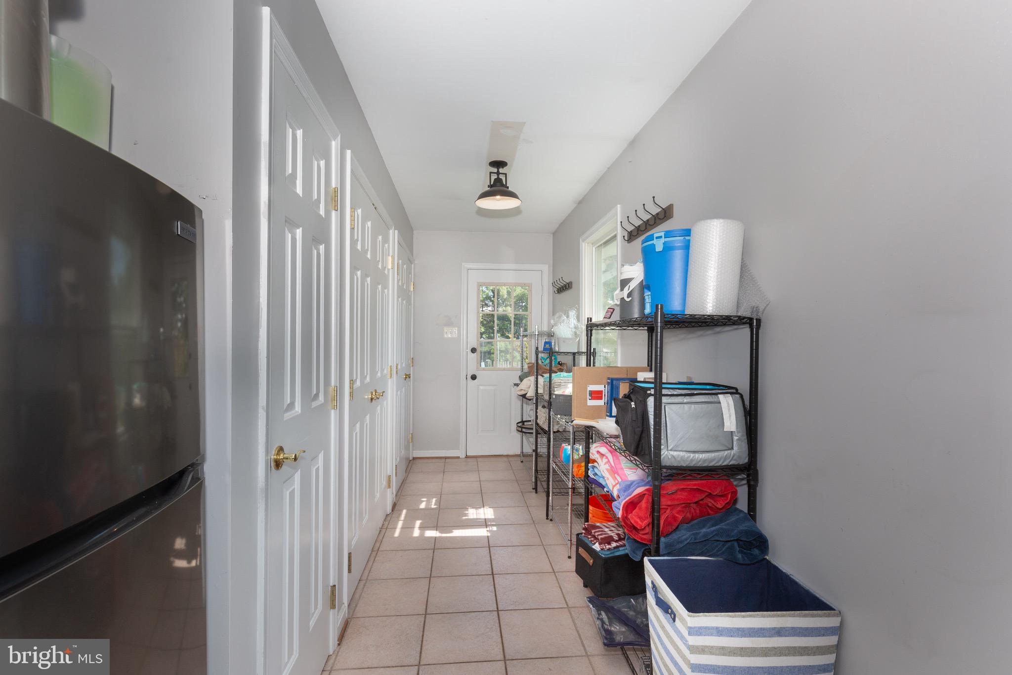 VILLAGE GREEN ESTATES - Residential