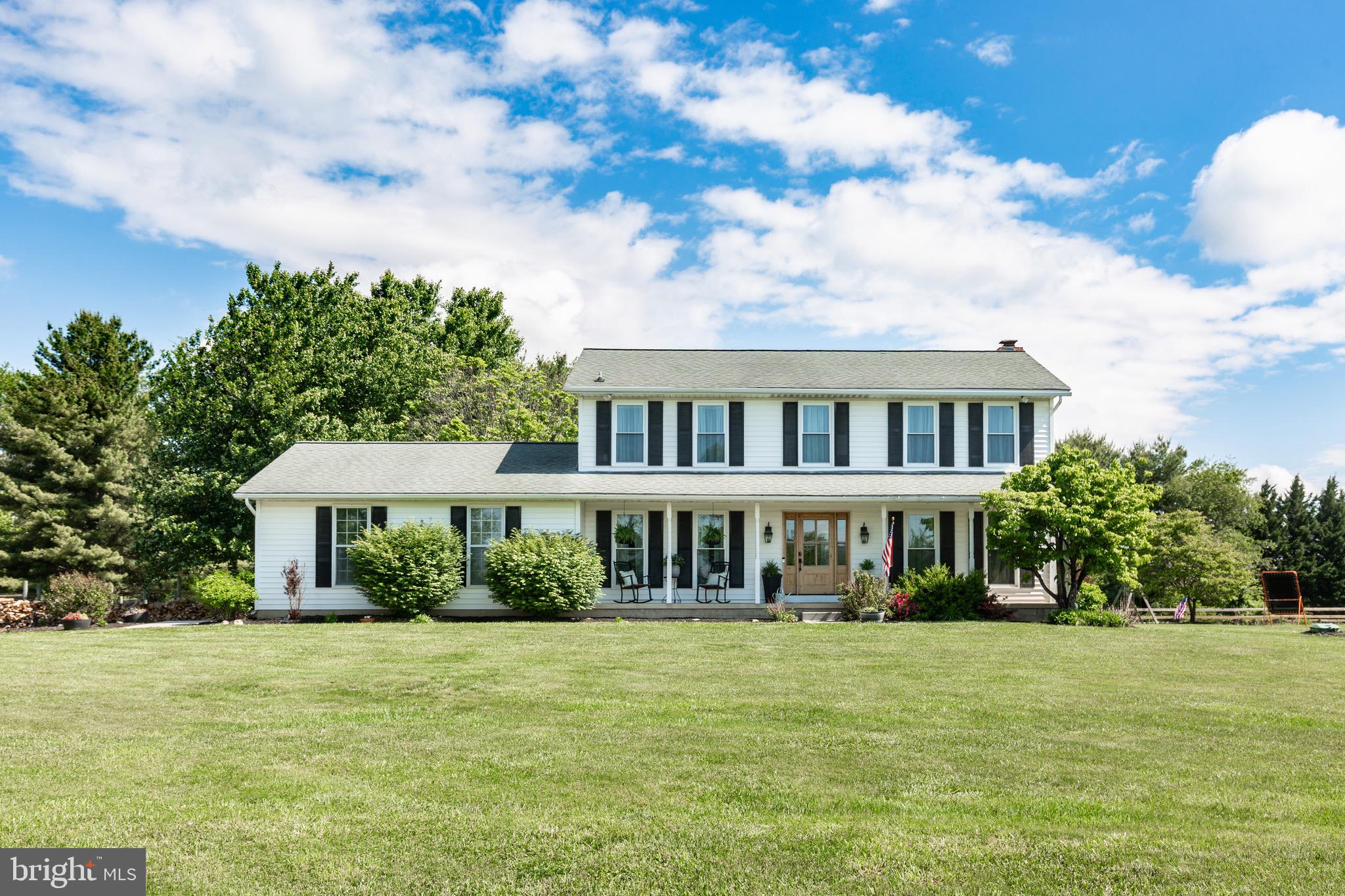 VILLAGE GREEN ESTATES - Residential
