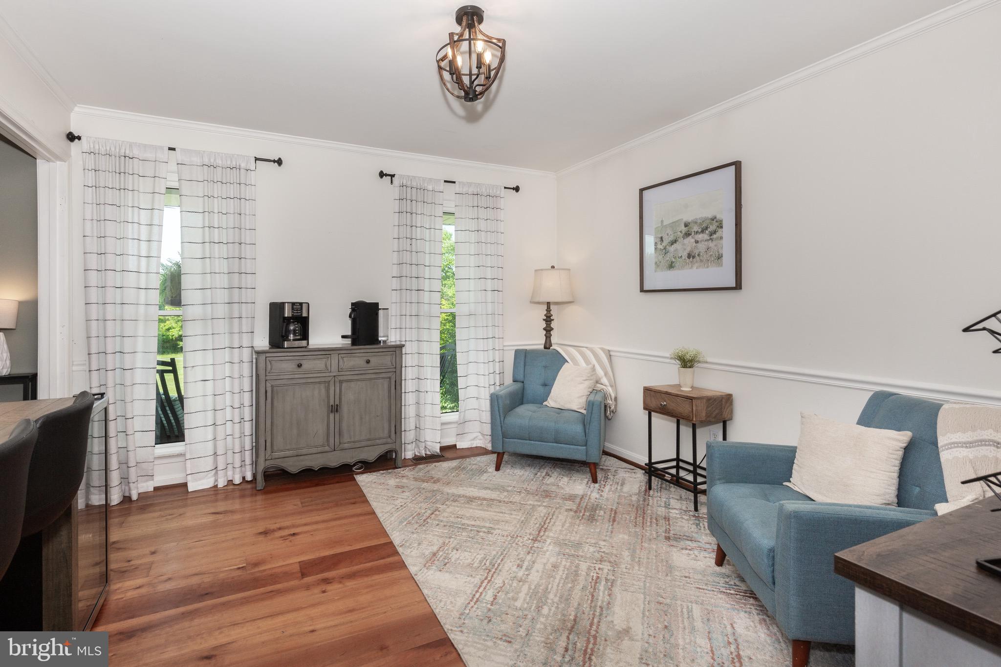 VILLAGE GREEN ESTATES - Residential