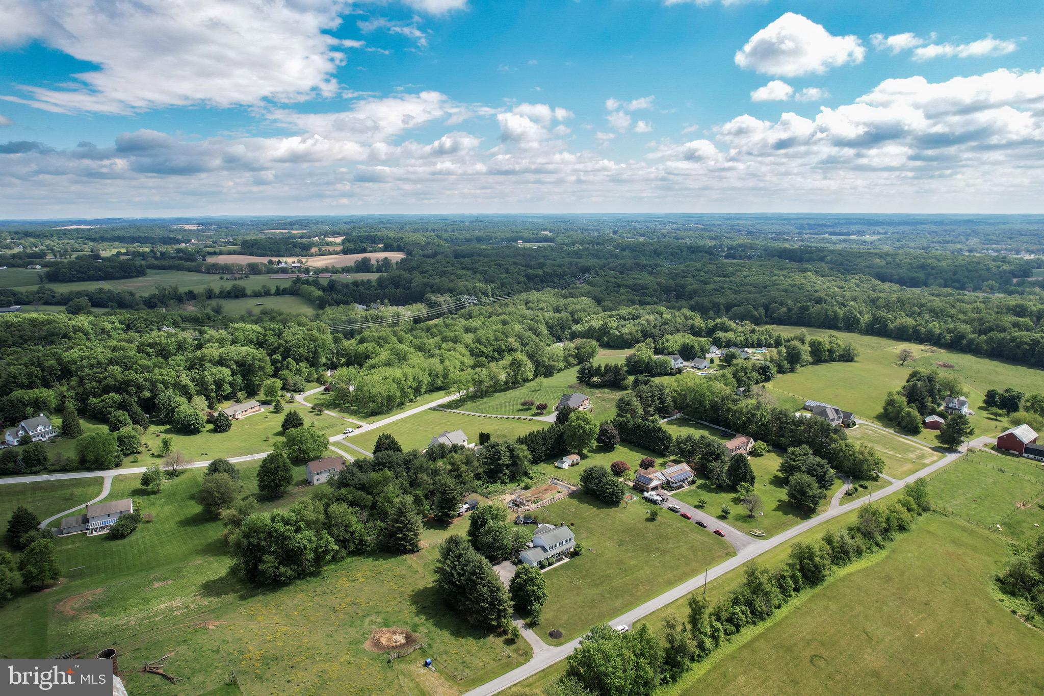 VILLAGE GREEN ESTATES - Residential