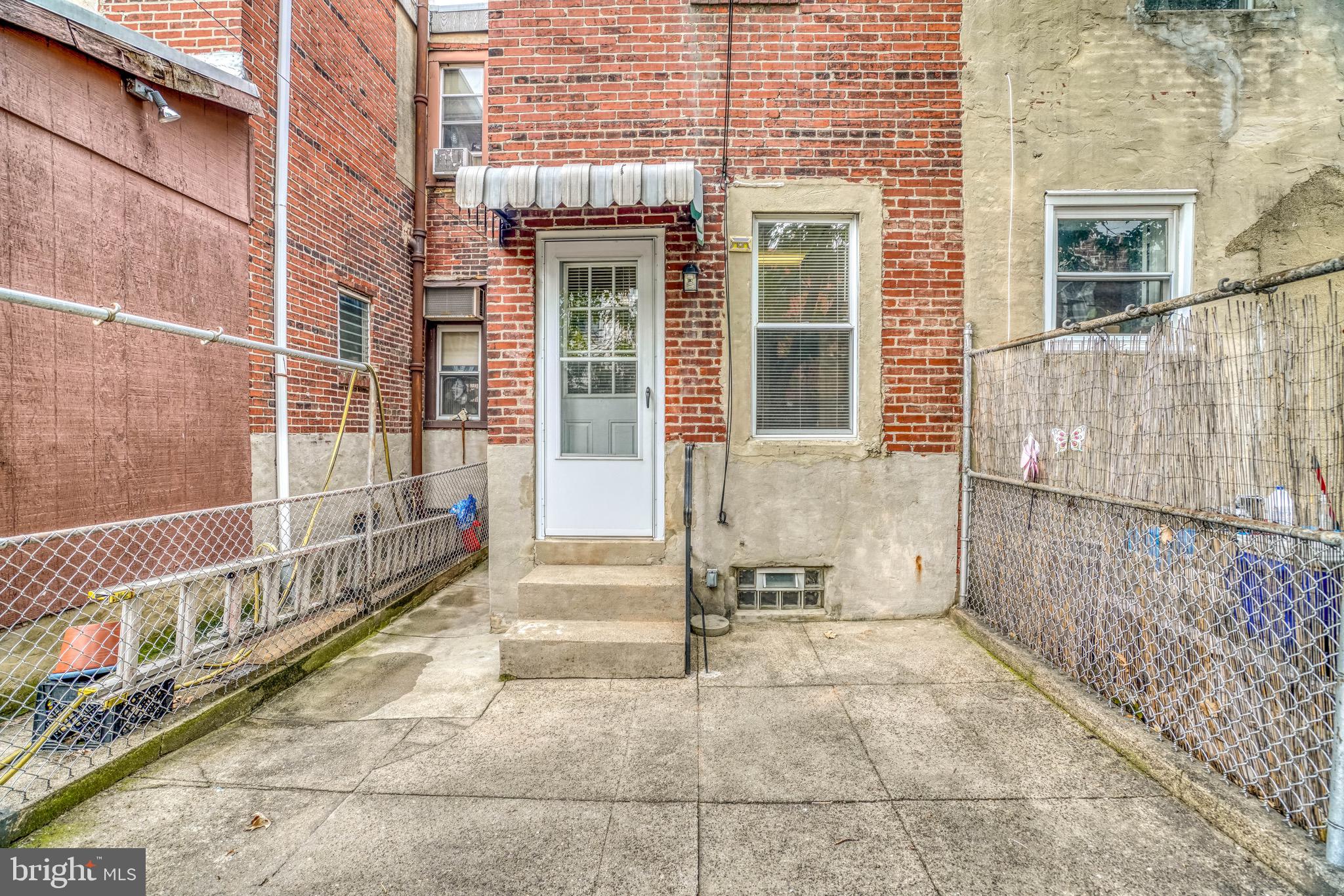 PORT RICHMOND - Residential