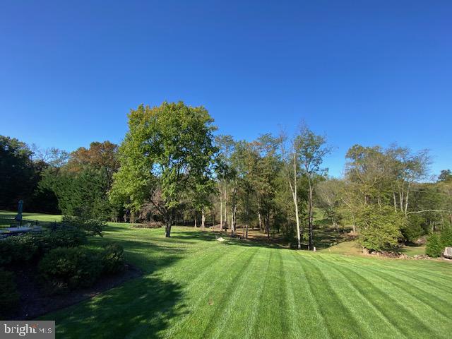 ORCHARD LAKES - Residential