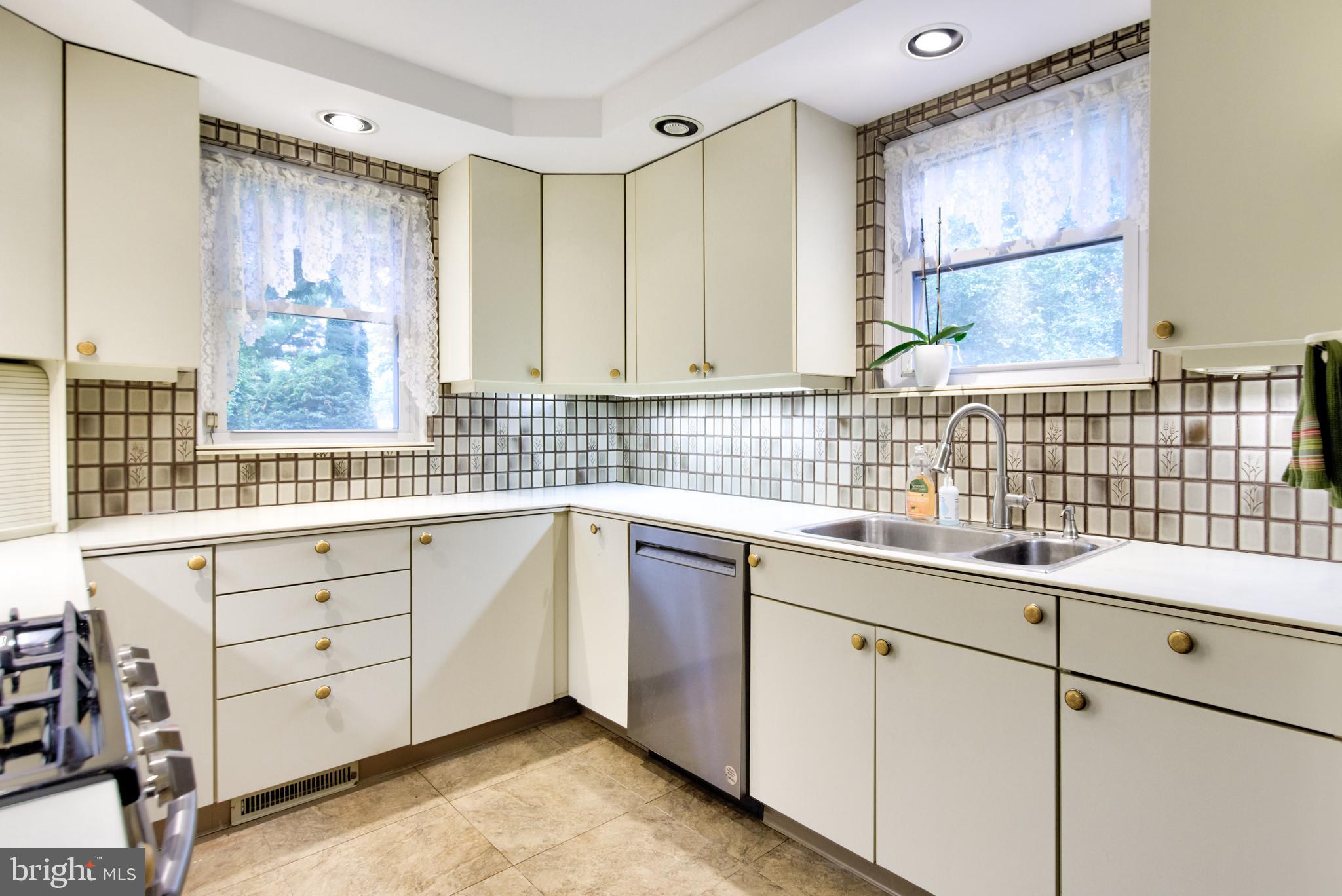EAST MT AIRY - Residential