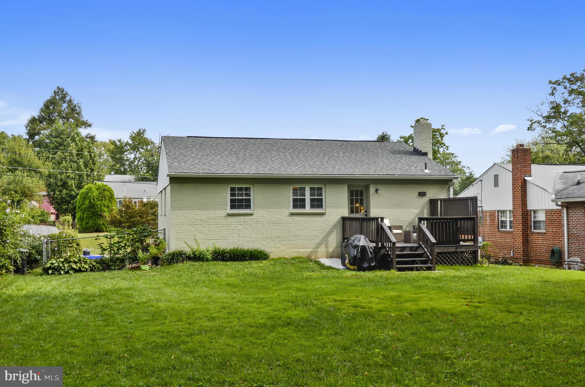WHEATON WOODS - Residential