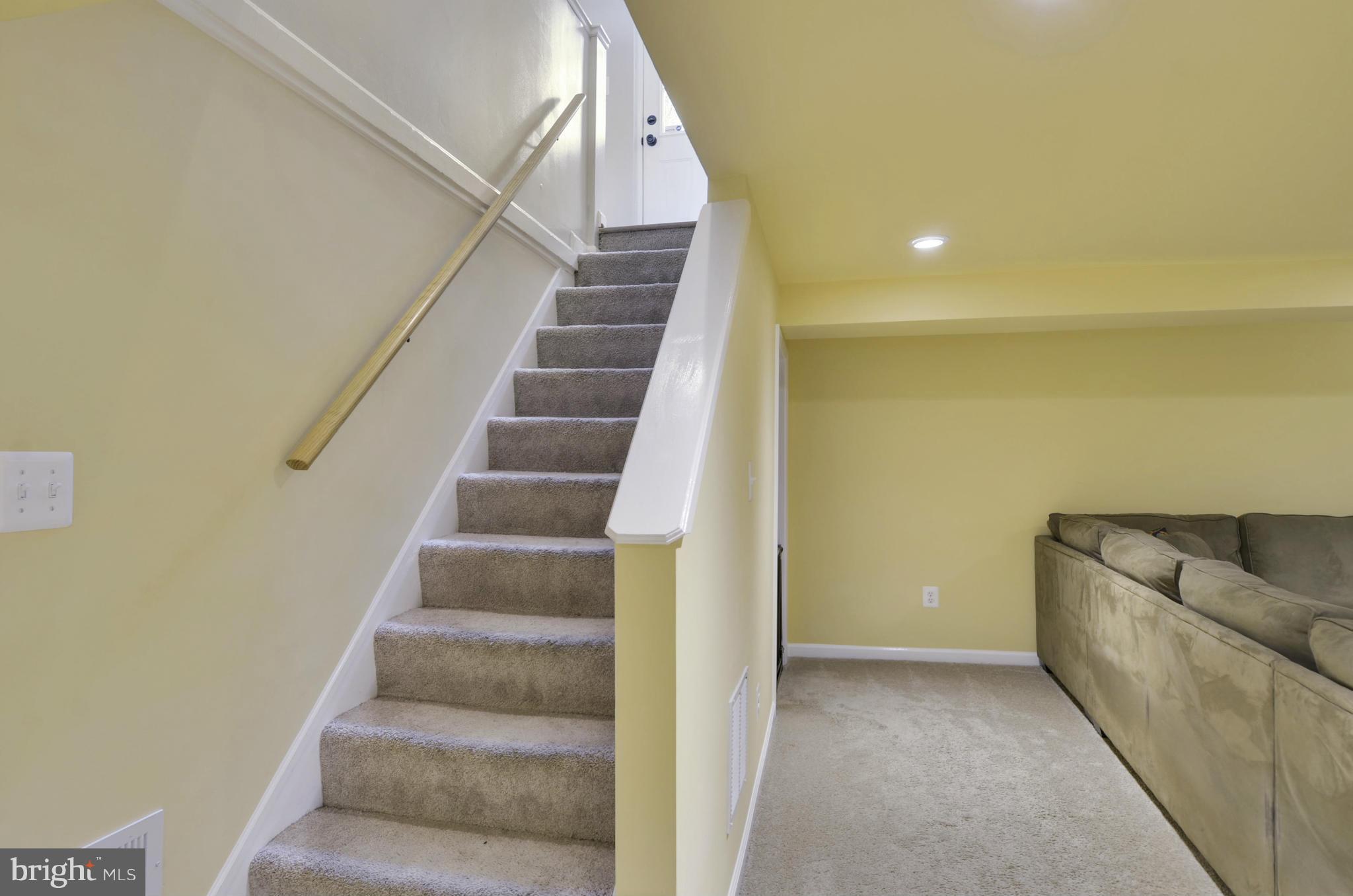 WHEATON WOODS - Residential