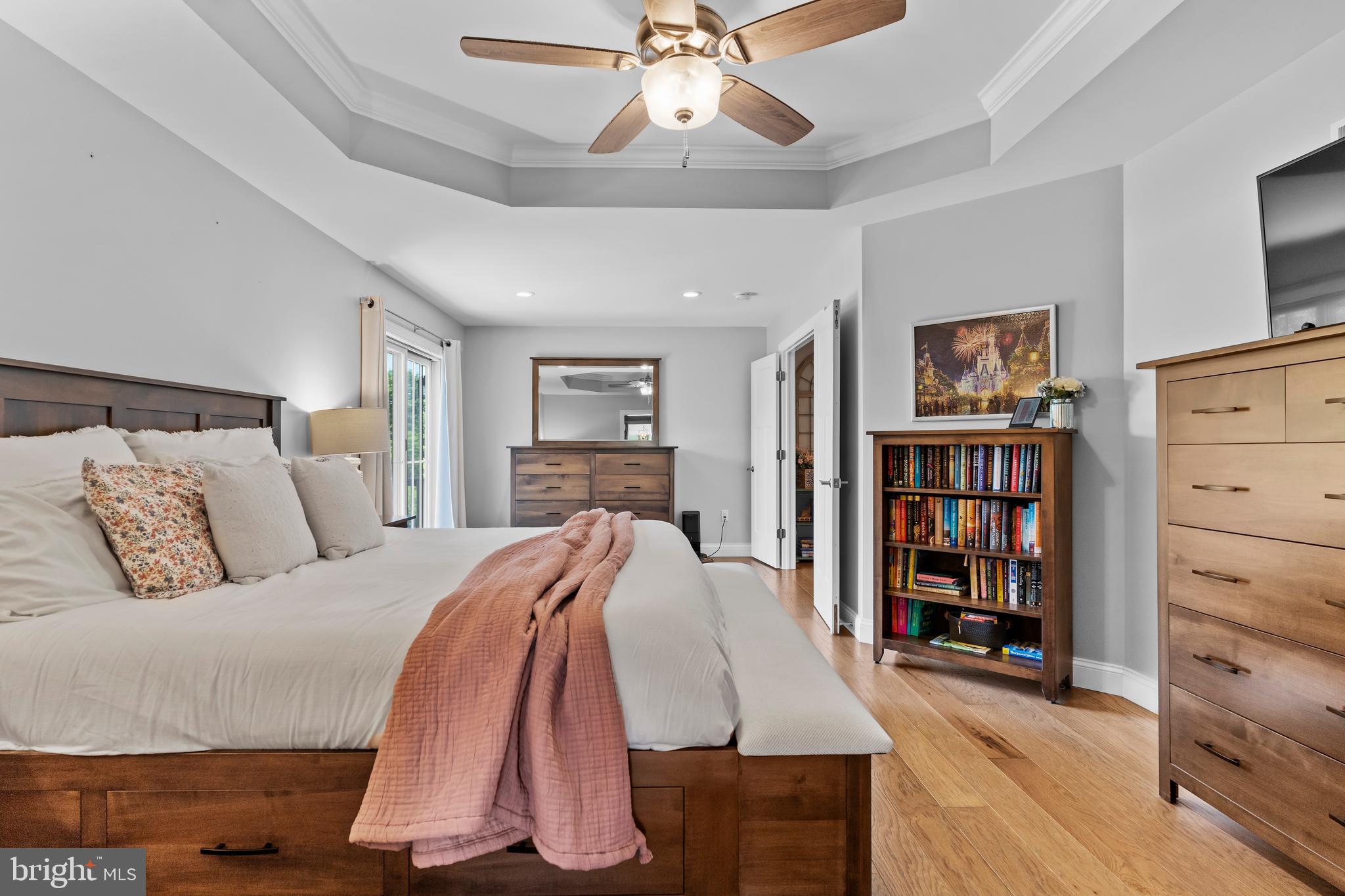 AVERY GLEN - Residential