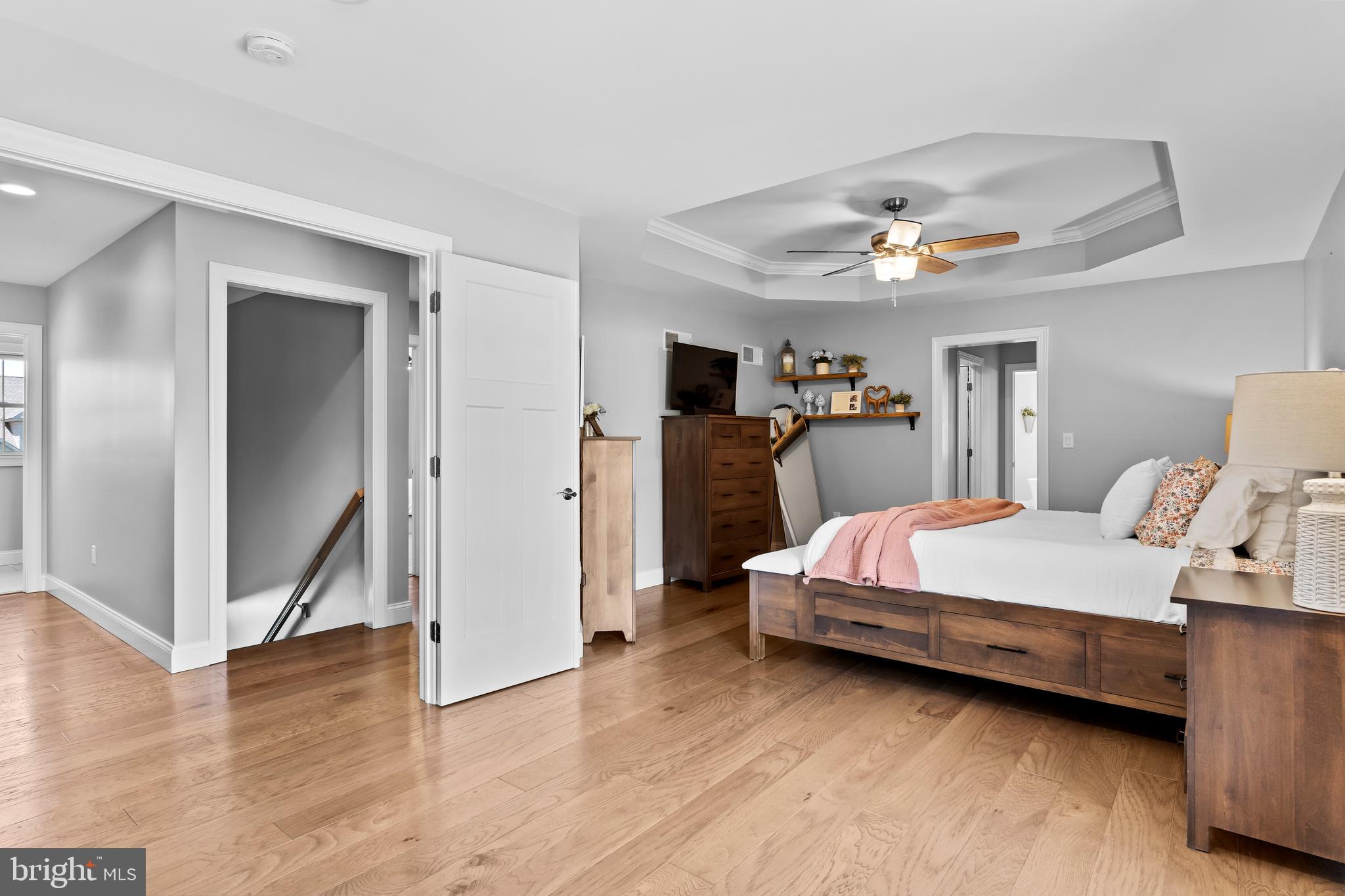 AVERY GLEN - Residential