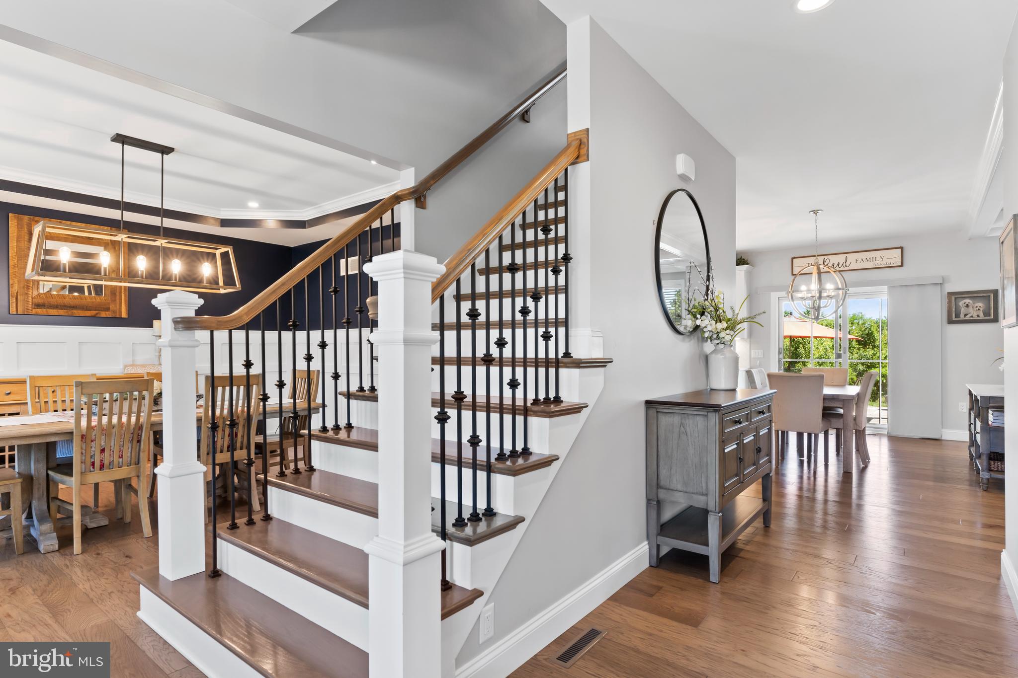 AVERY GLEN - Residential