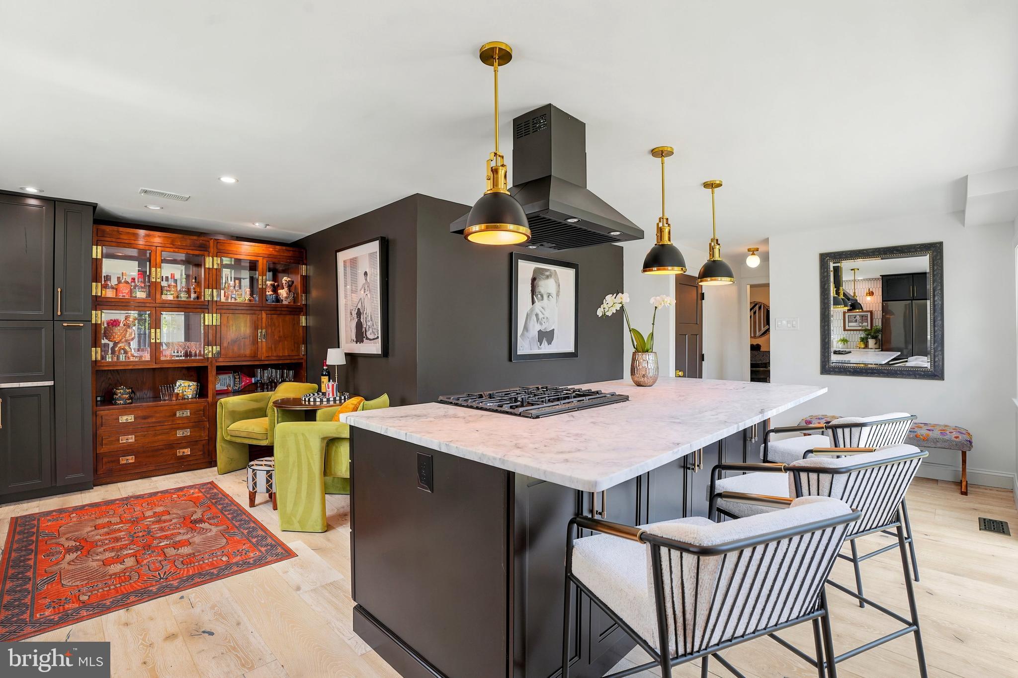 WYNNEWOOD - Residential