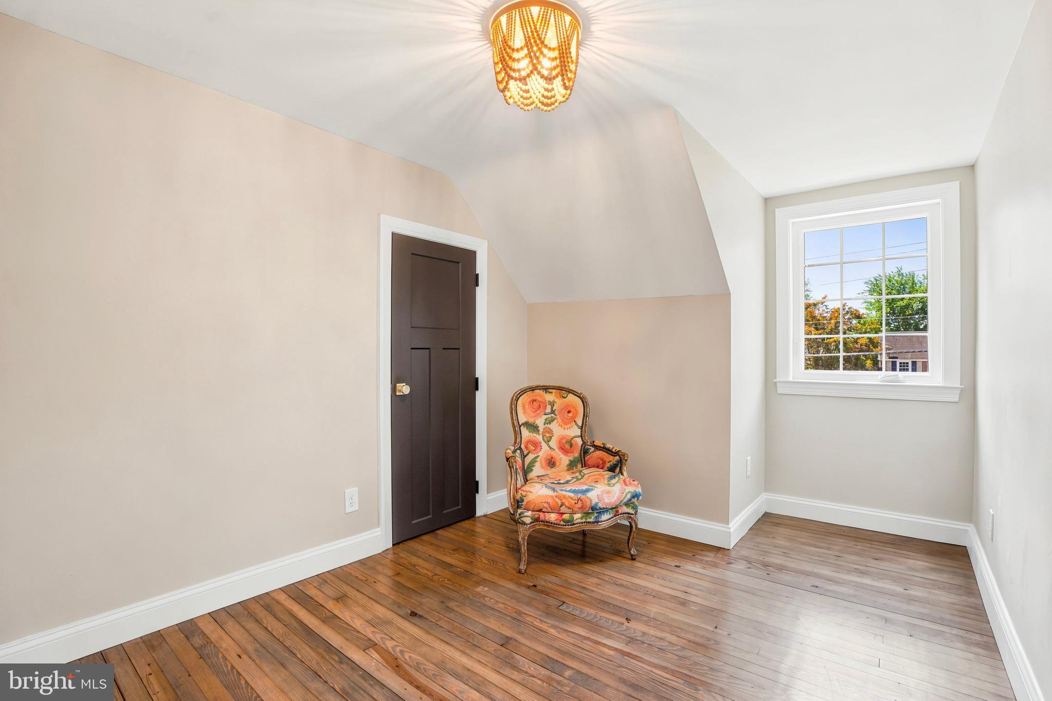 WYNNEWOOD - Residential