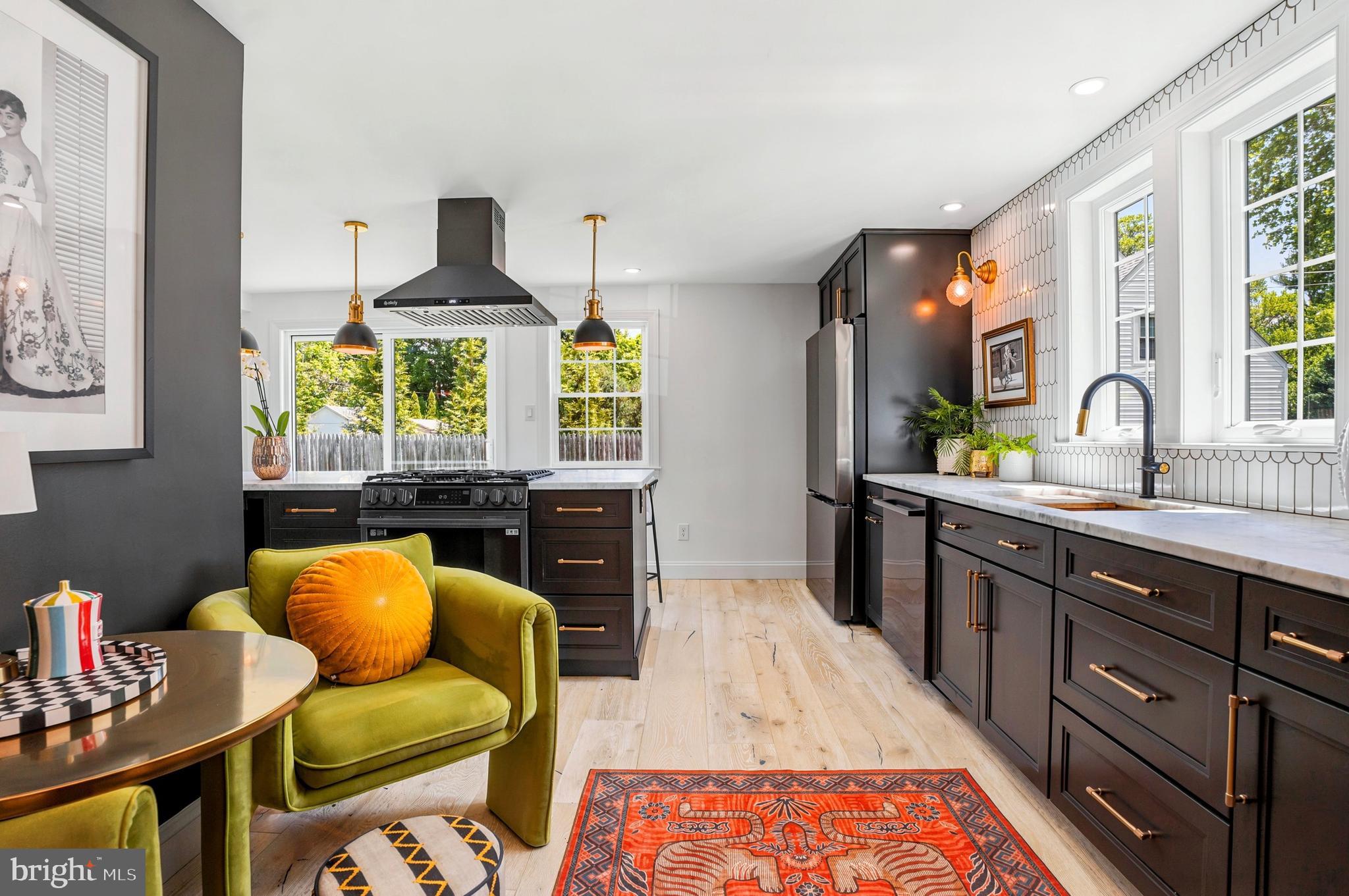 WYNNEWOOD - Residential