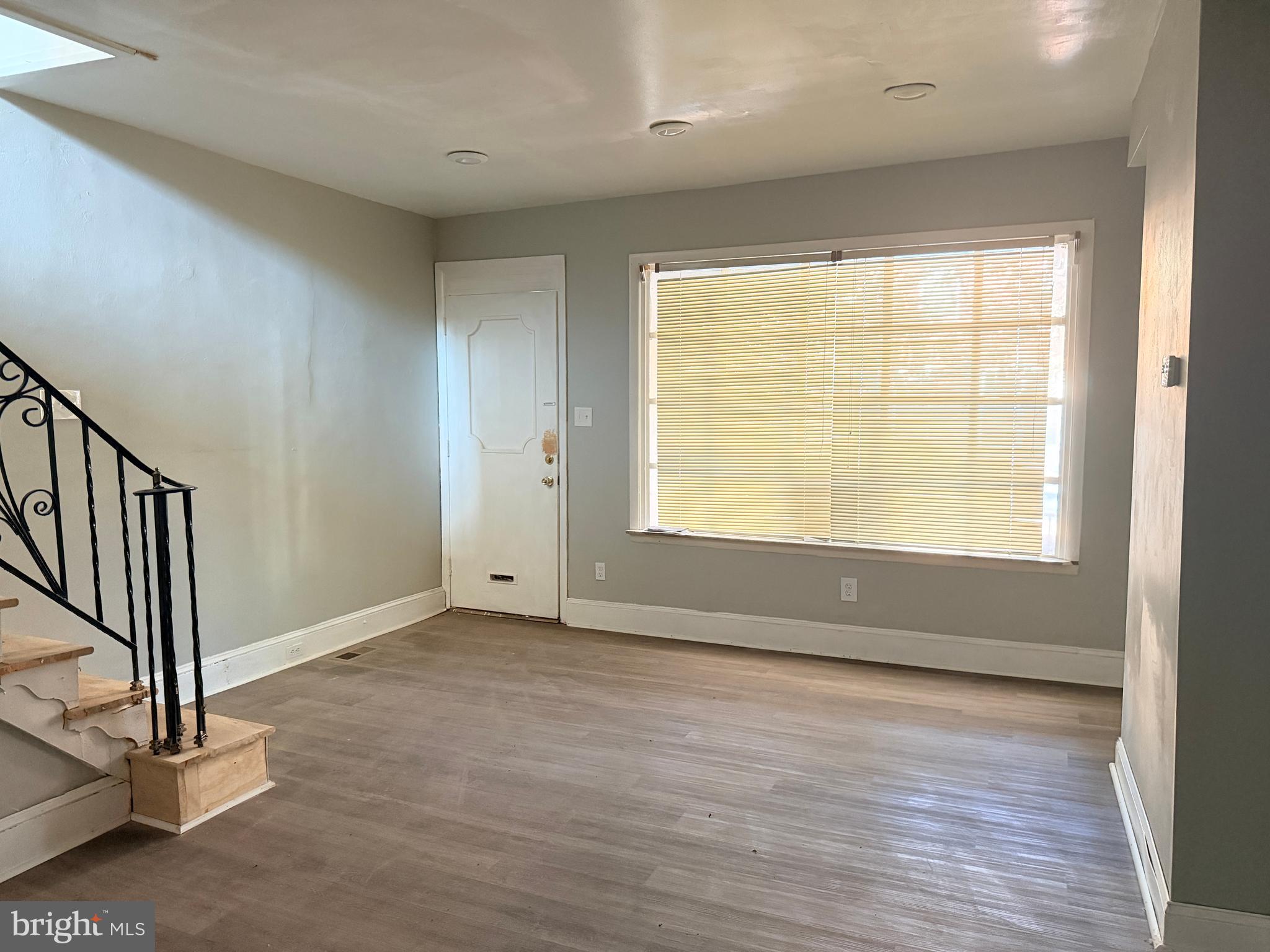 POINT BREEZE - Residential