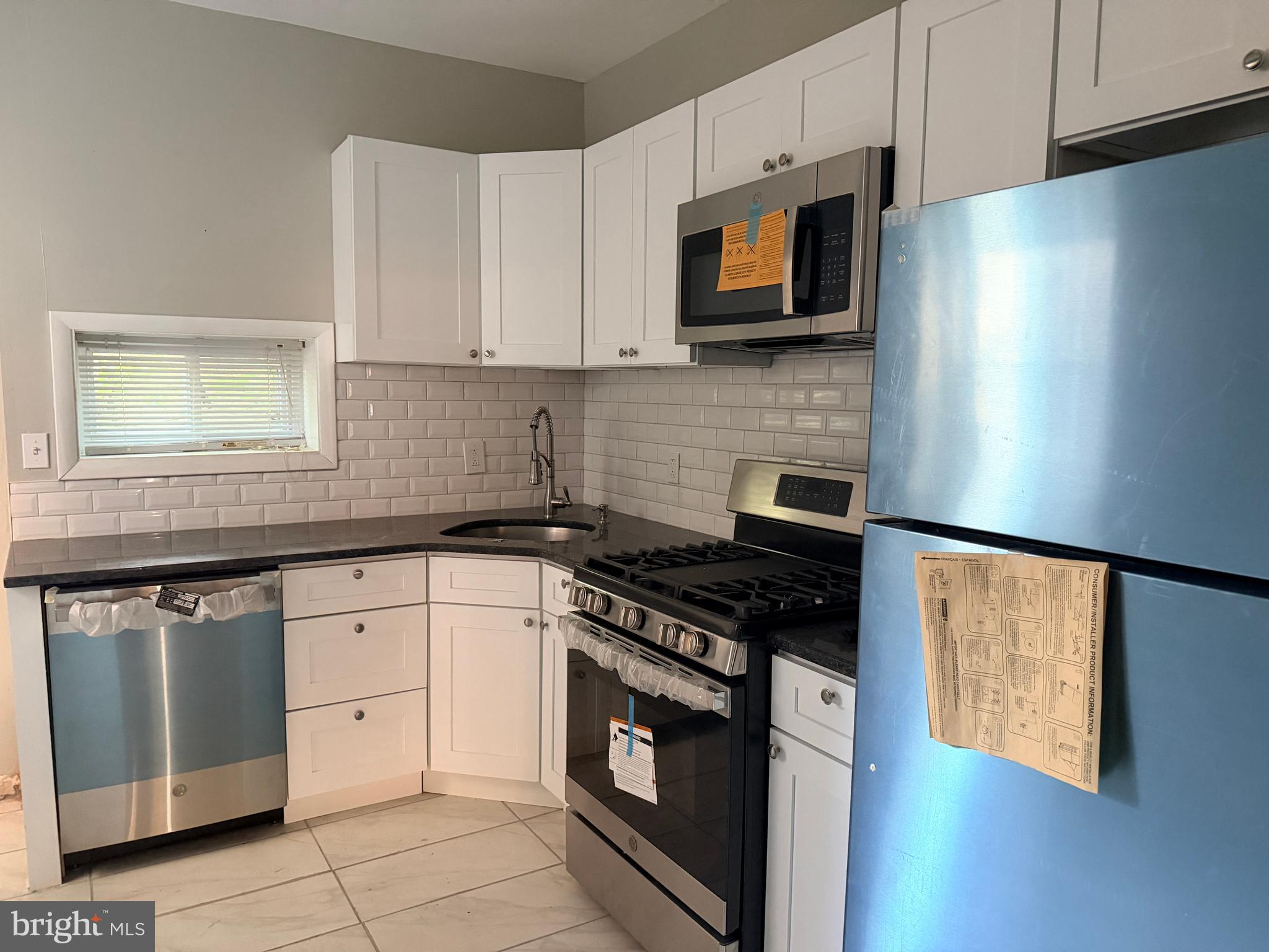 POINT BREEZE - Residential