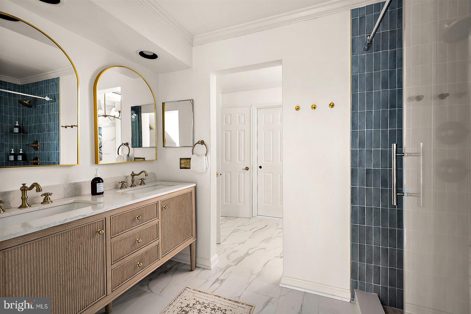 KIRWANS LANDING - Residential