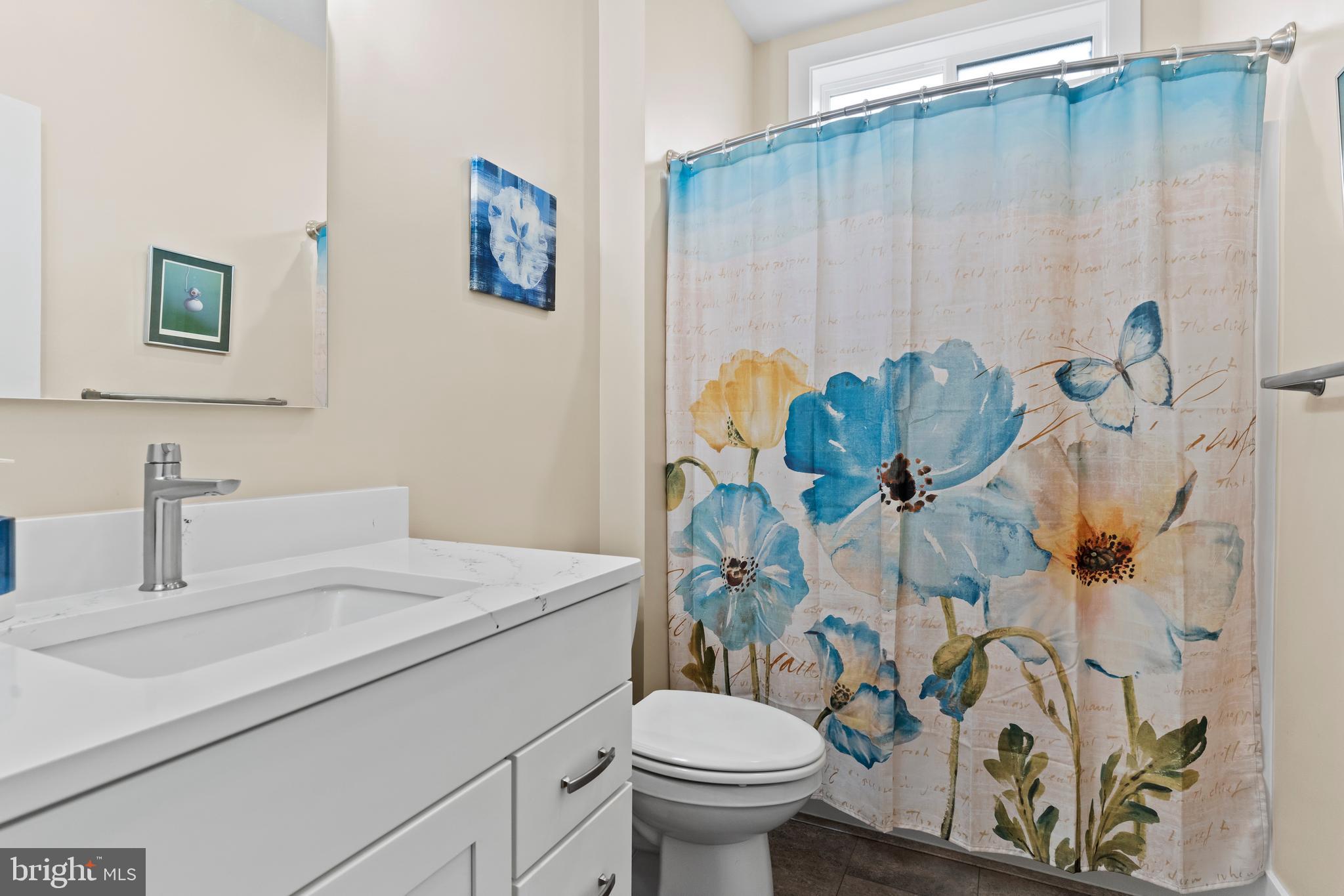MOUNTAIN VIEW ESTATES - Residential