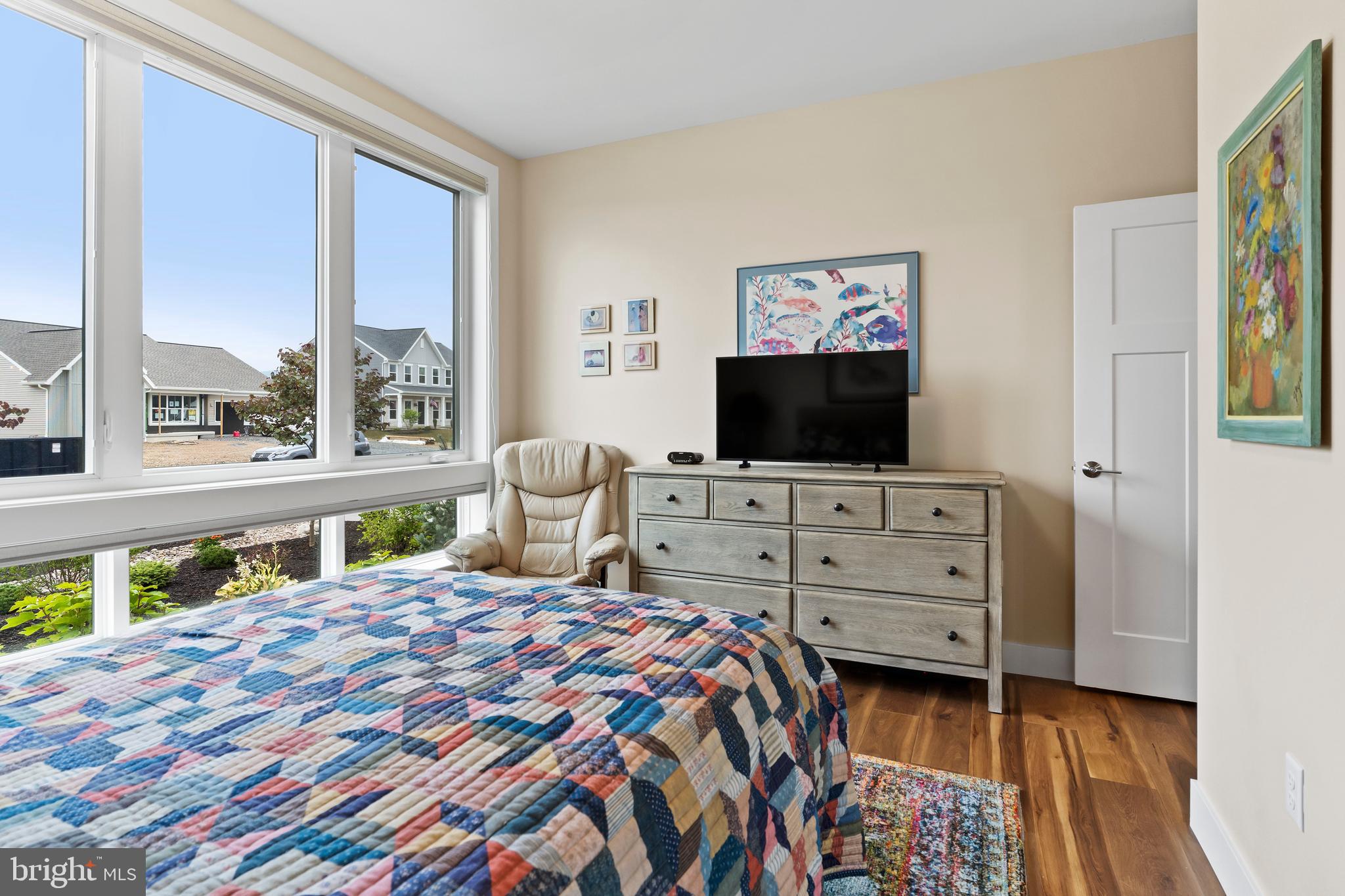 MOUNTAIN VIEW ESTATES - Residential
