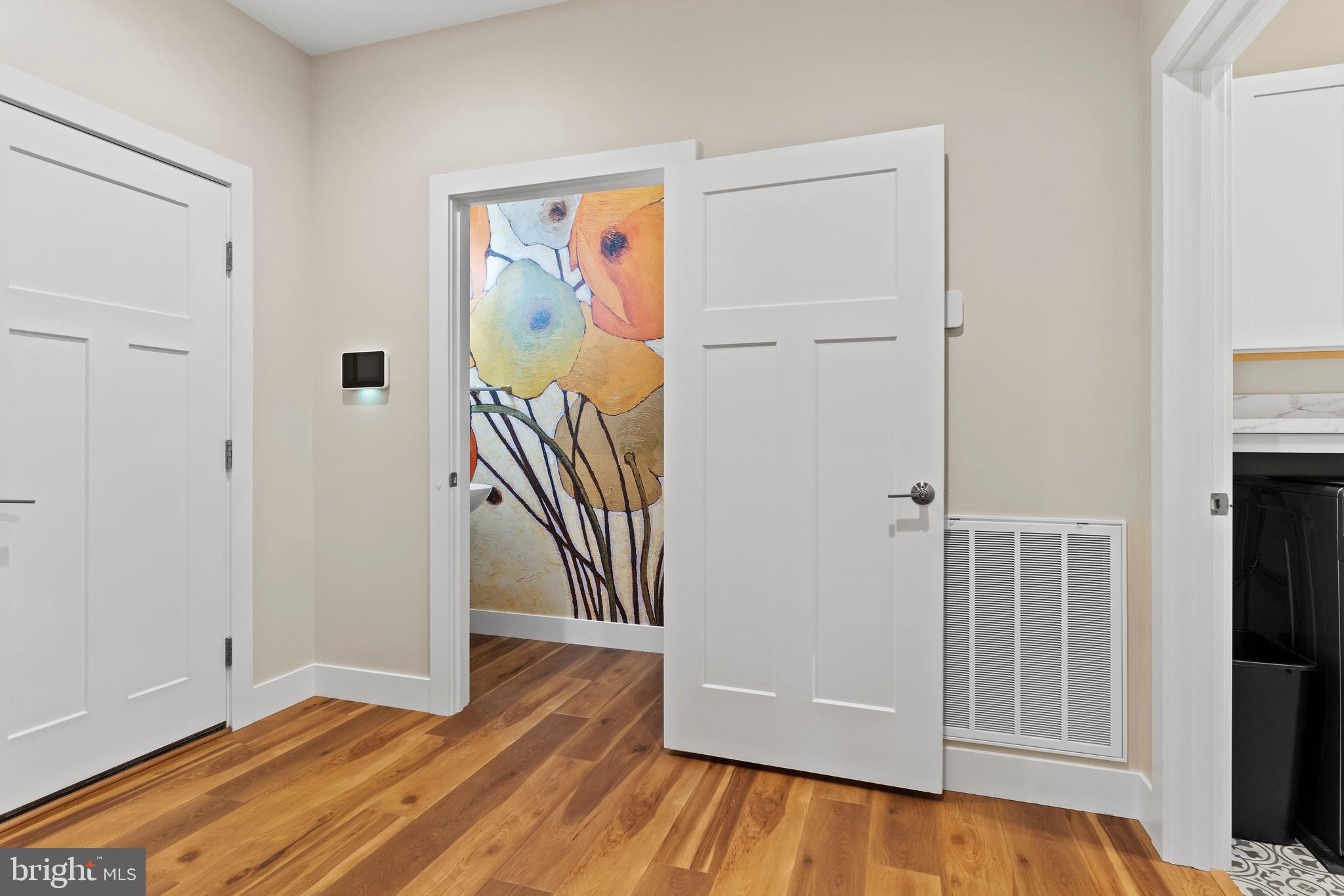 MOUNTAIN VIEW ESTATES - Residential