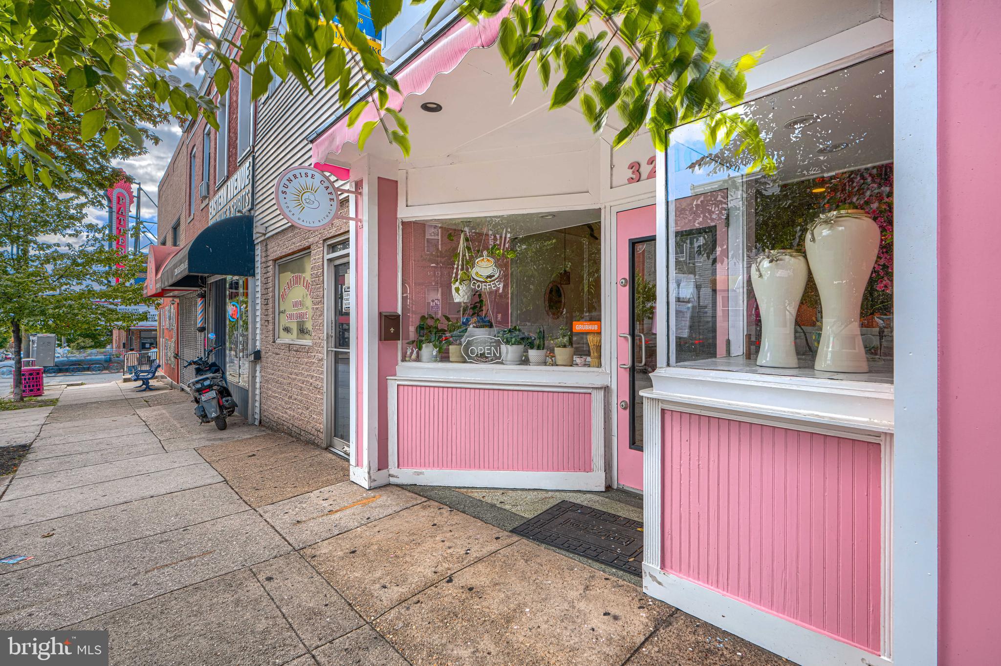 HIGHLANDTOWN - Residential Income
