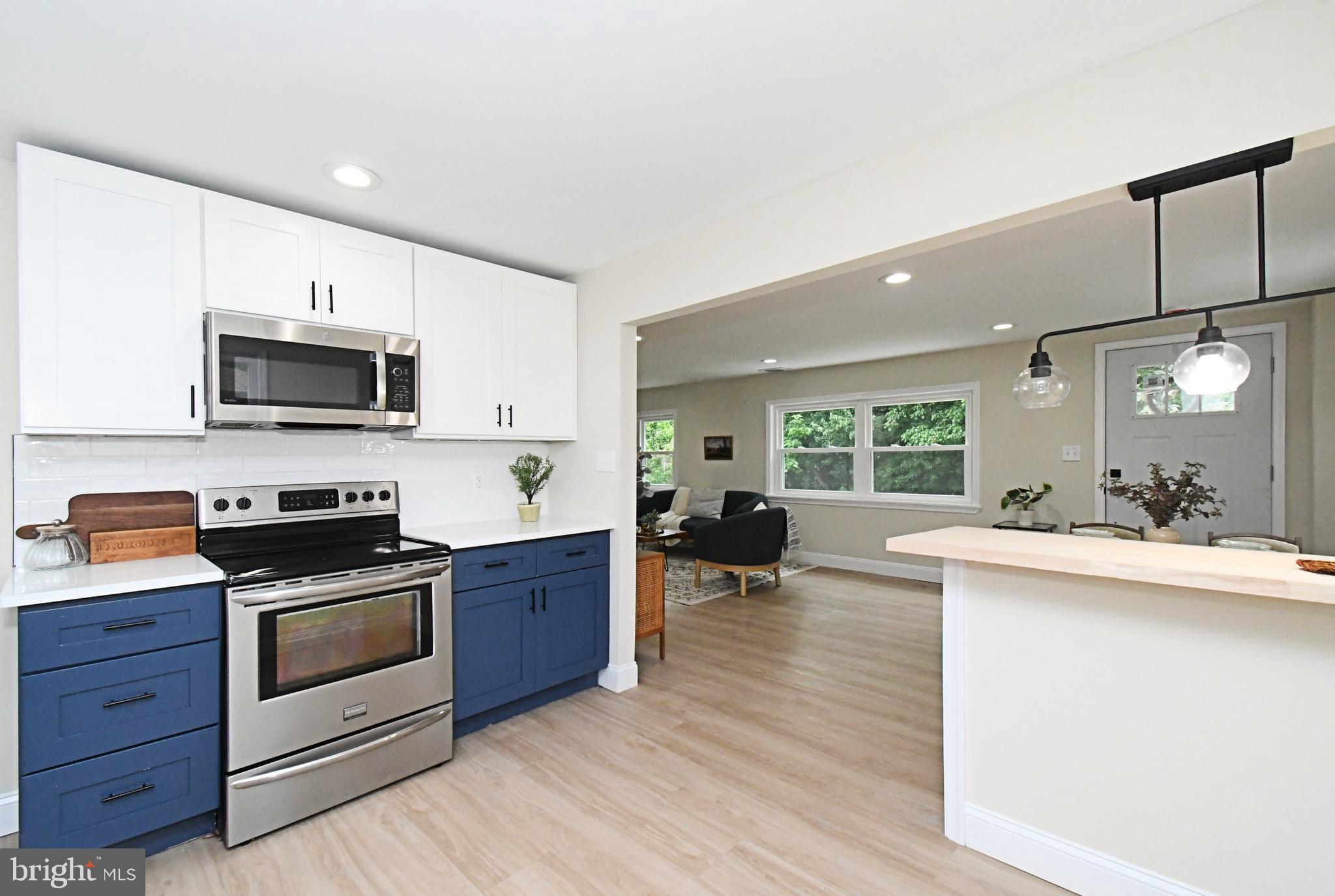 NESHAMINY FALLS - Residential