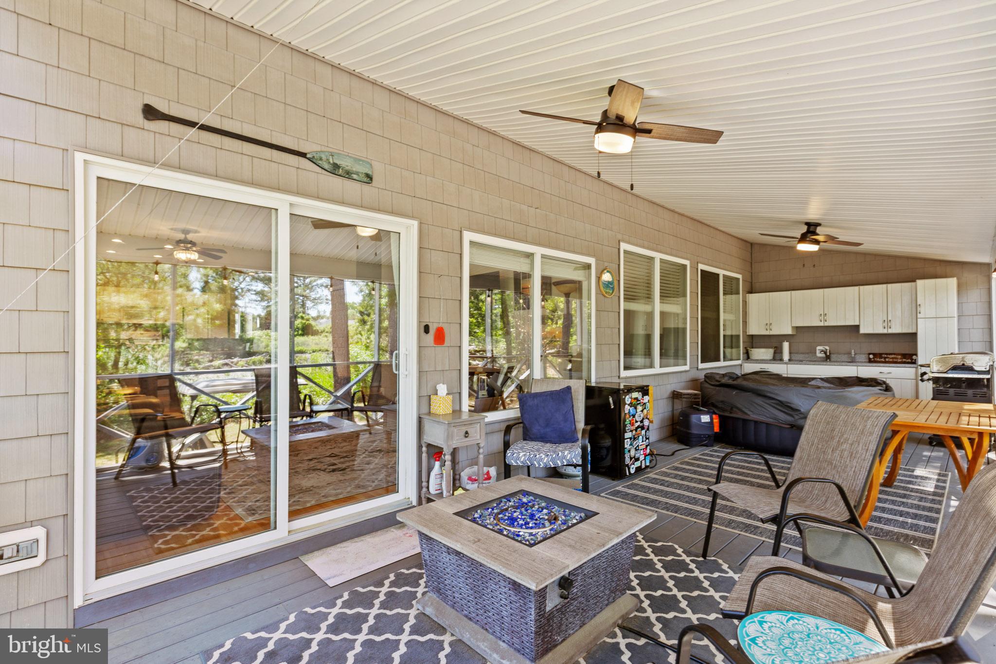 POTOMAC BEACH - Residential