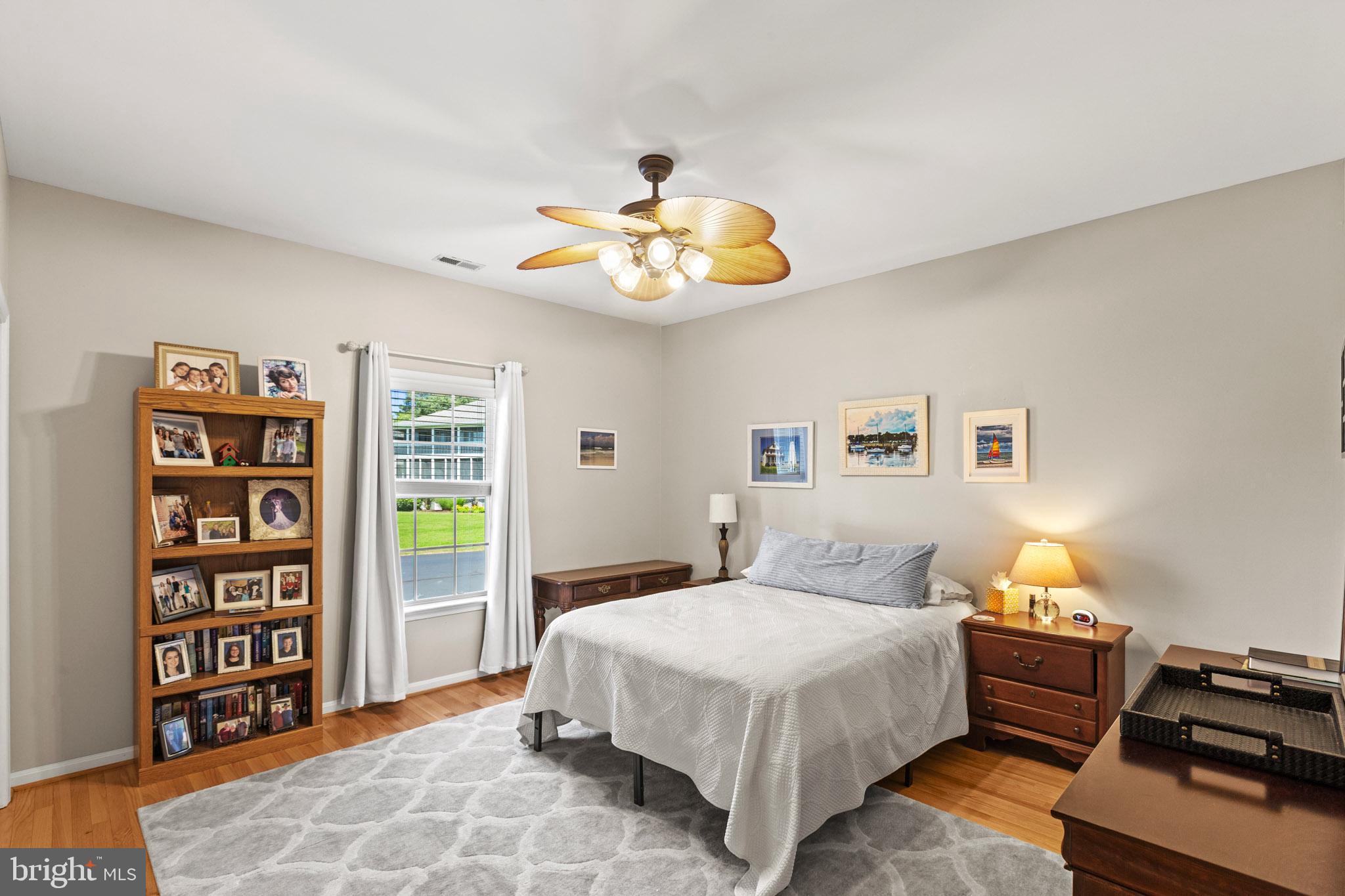 POTOMAC BEACH - Residential