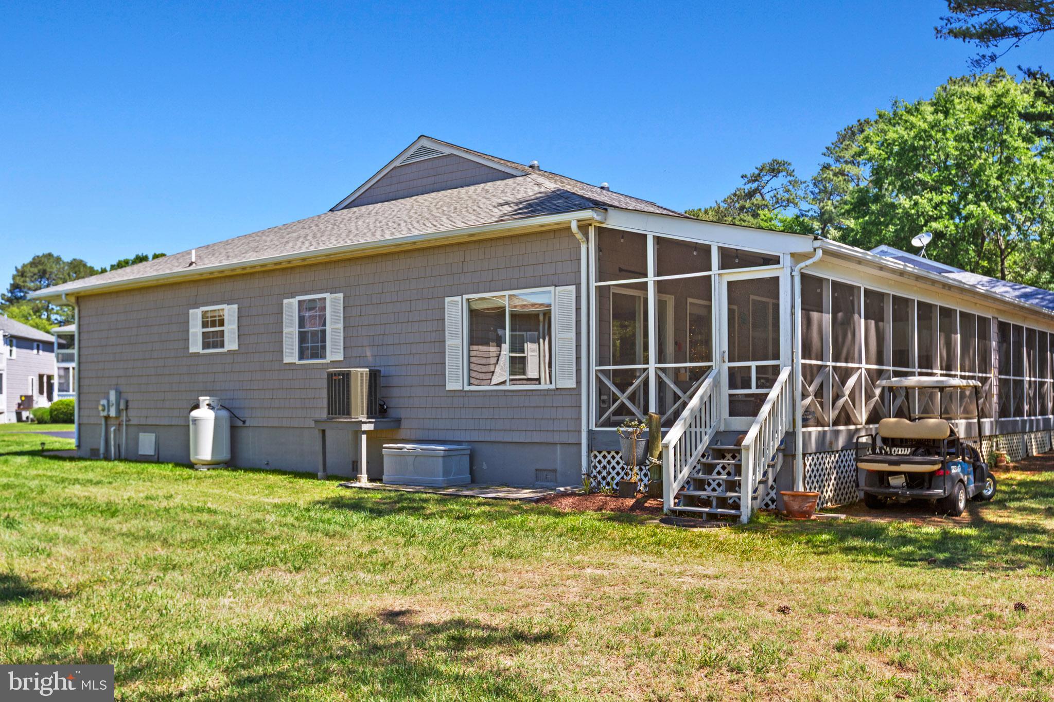 POTOMAC BEACH - Residential