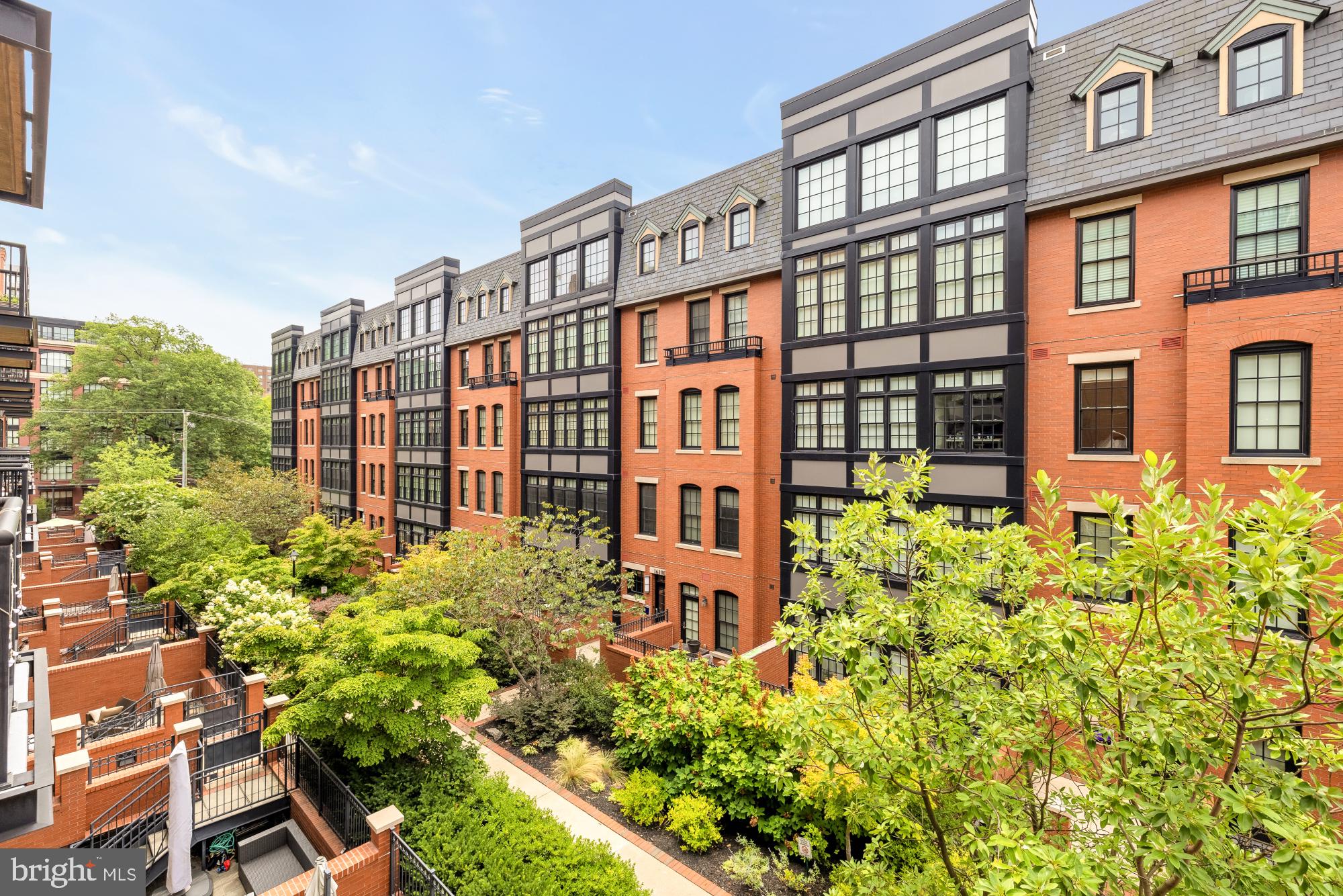 ROSSLYN - Residential