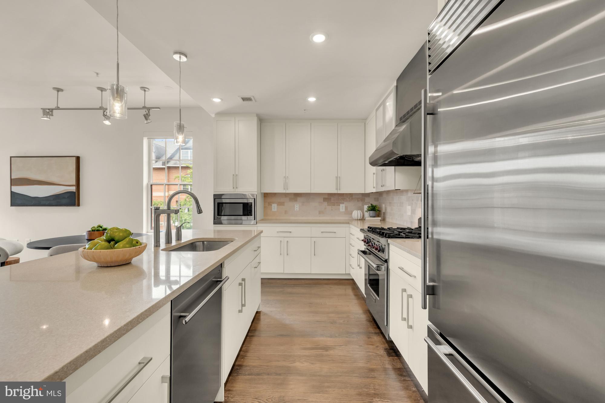 ROSSLYN - Residential