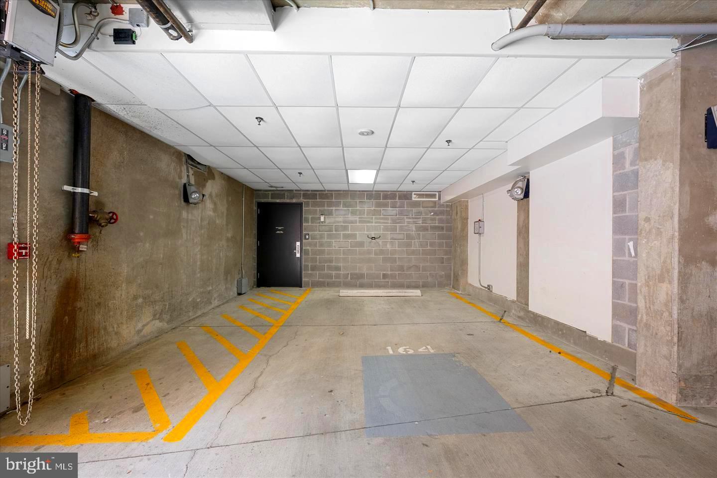ROSSLYN - Residential