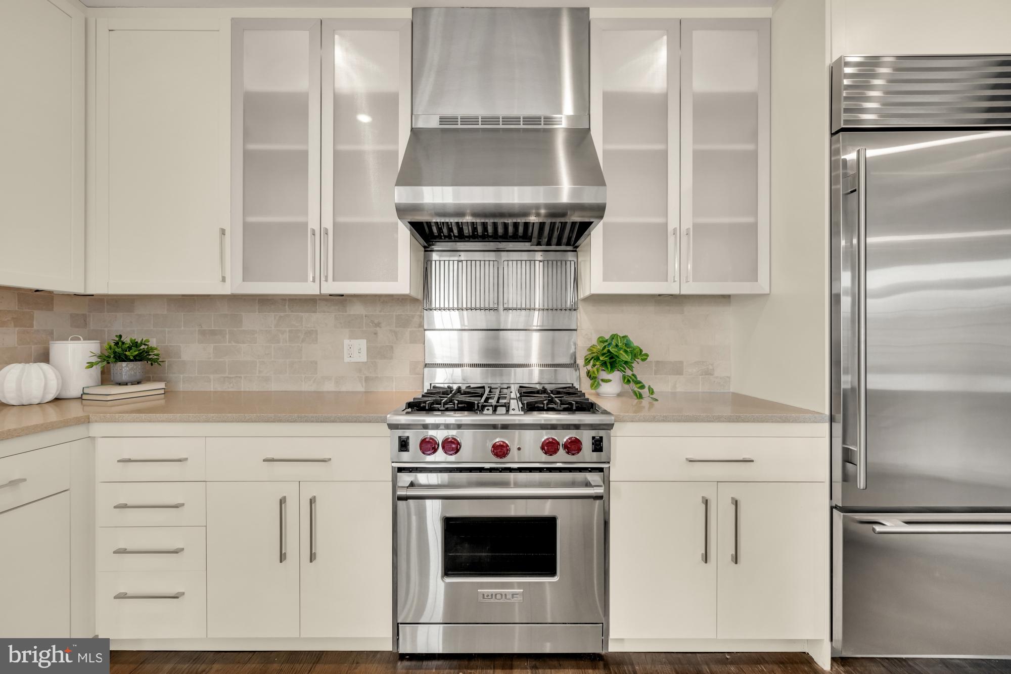 ROSSLYN - Residential