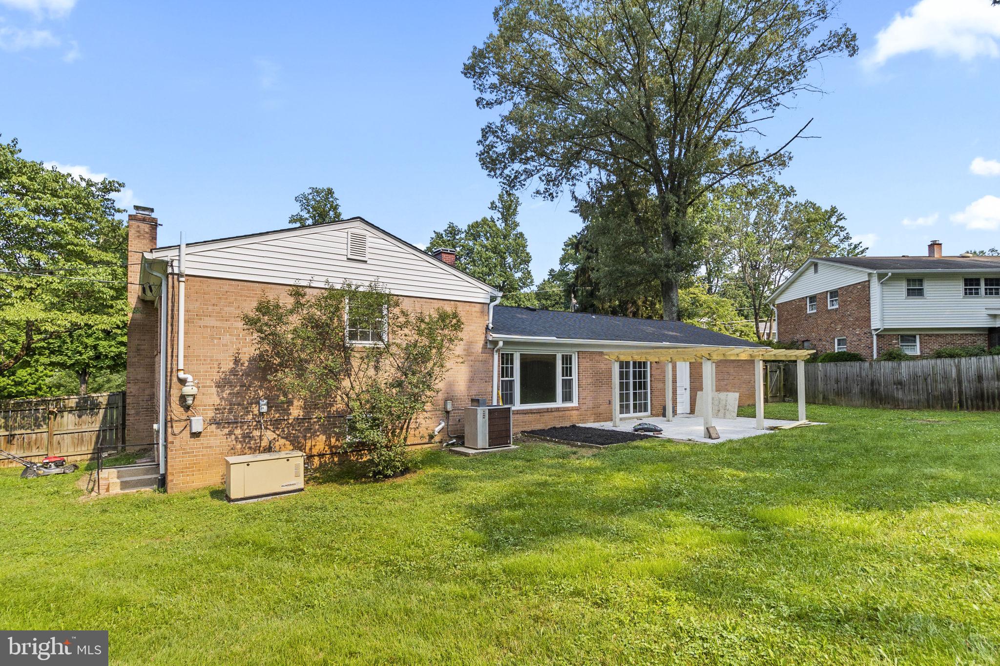 FOXHALL - Residential