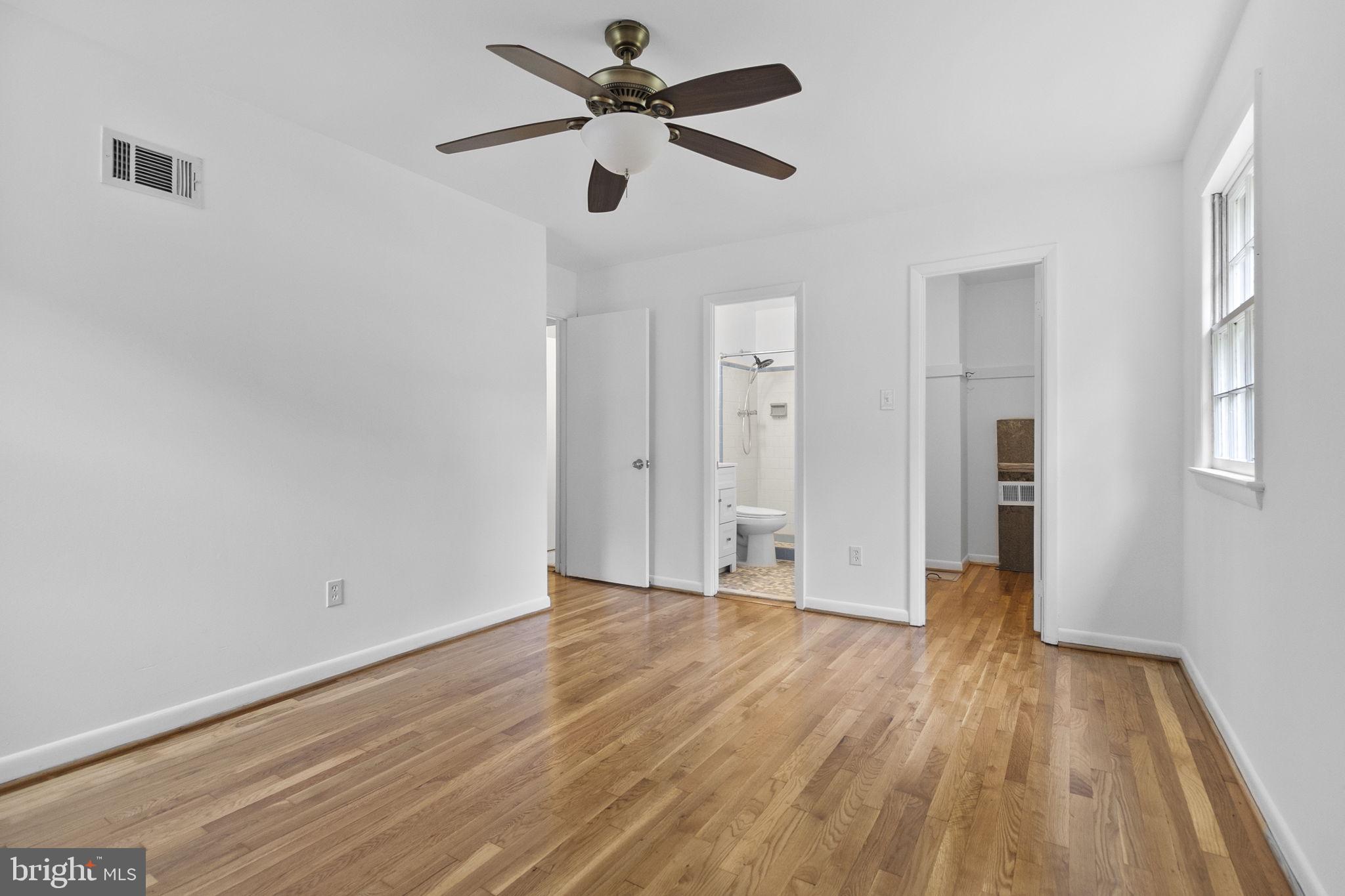 FOXHALL - Residential