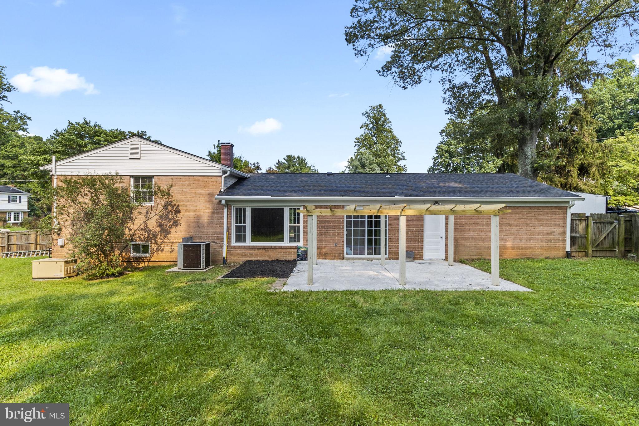 FOXHALL - Residential
