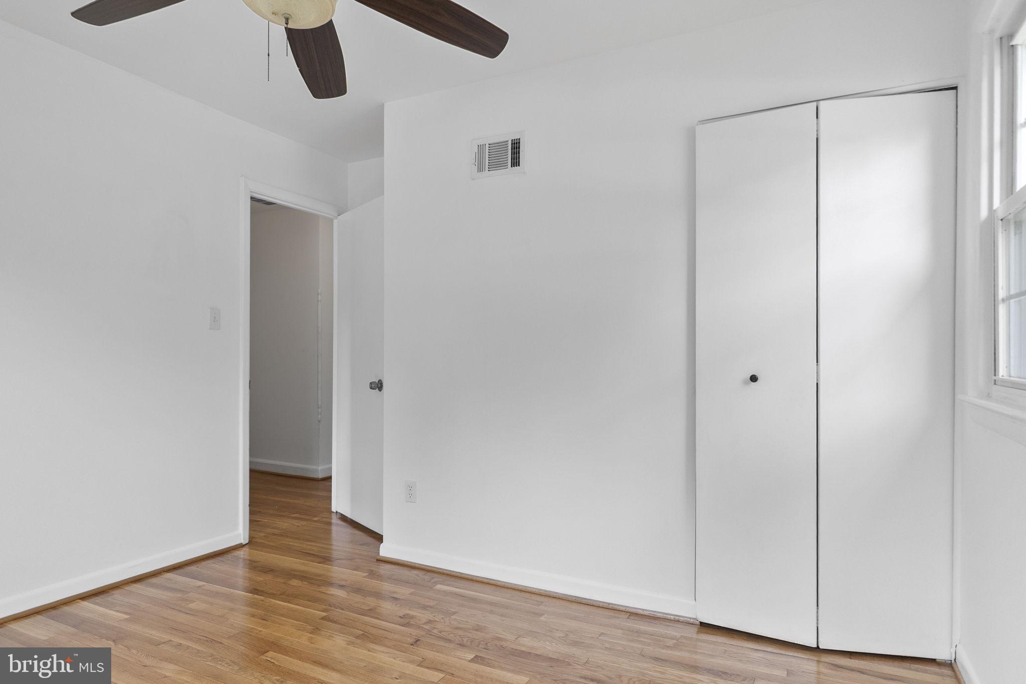 FOXHALL - Residential