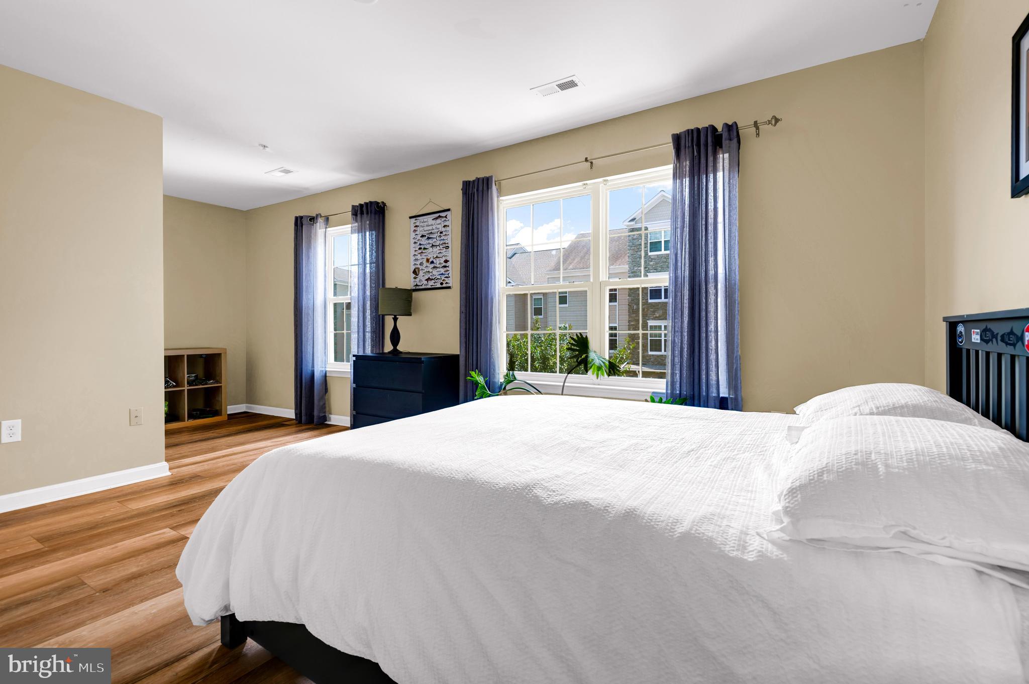 SAN FRANCISCO BY THE BAY - Residential