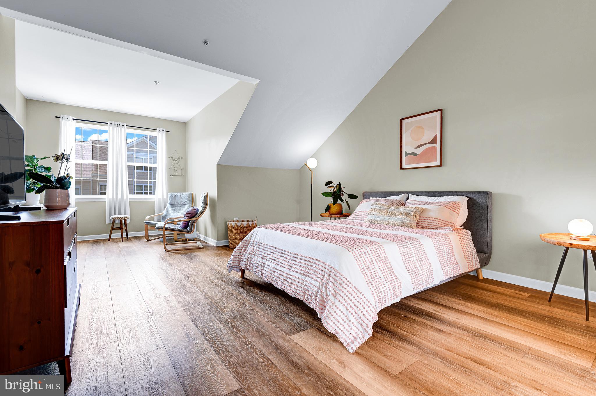 SAN FRANCISCO BY THE BAY - Residential