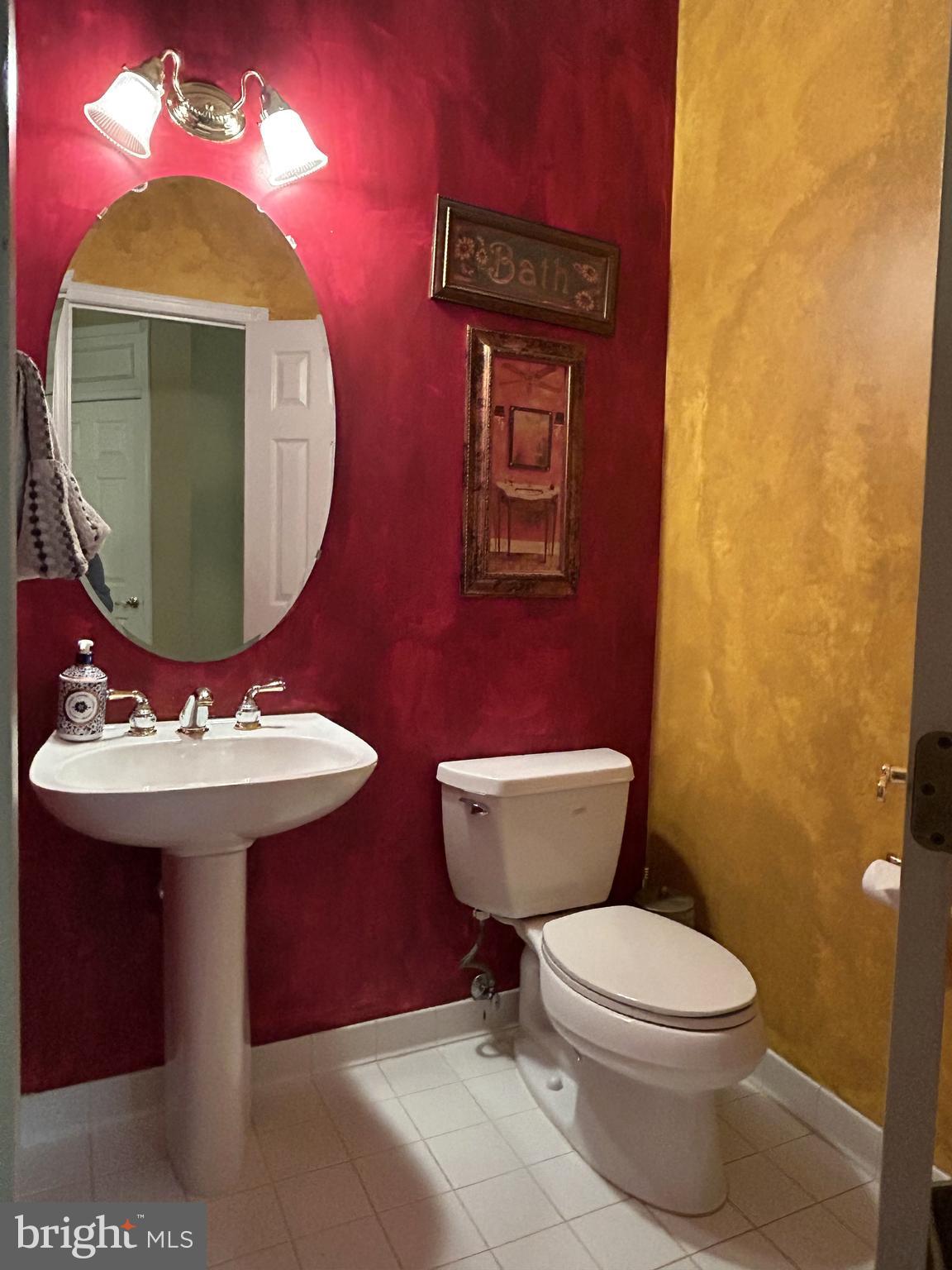 ASHBURN VILLAGE - Residential Lease