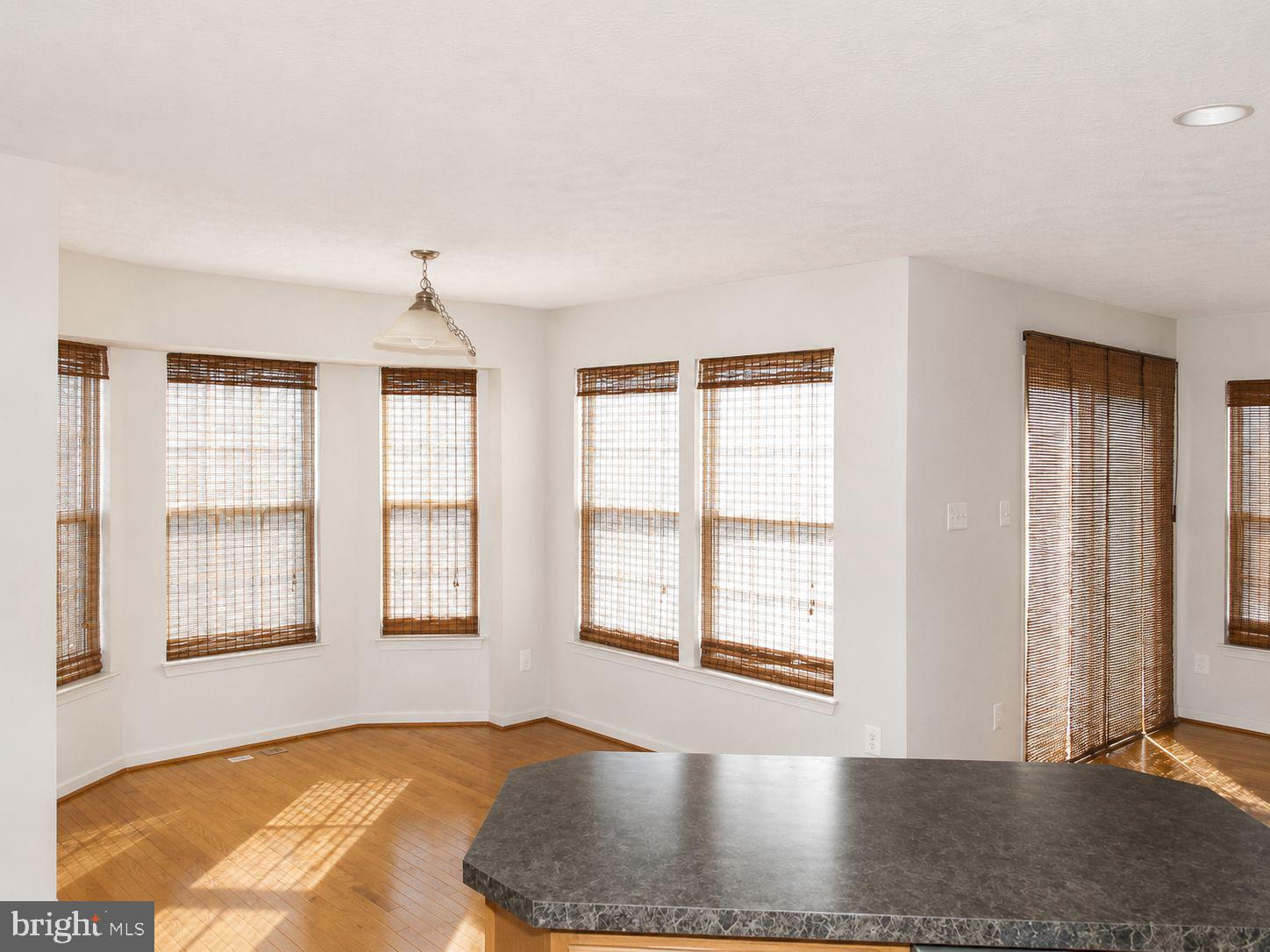HOLLY WOODS - Residential