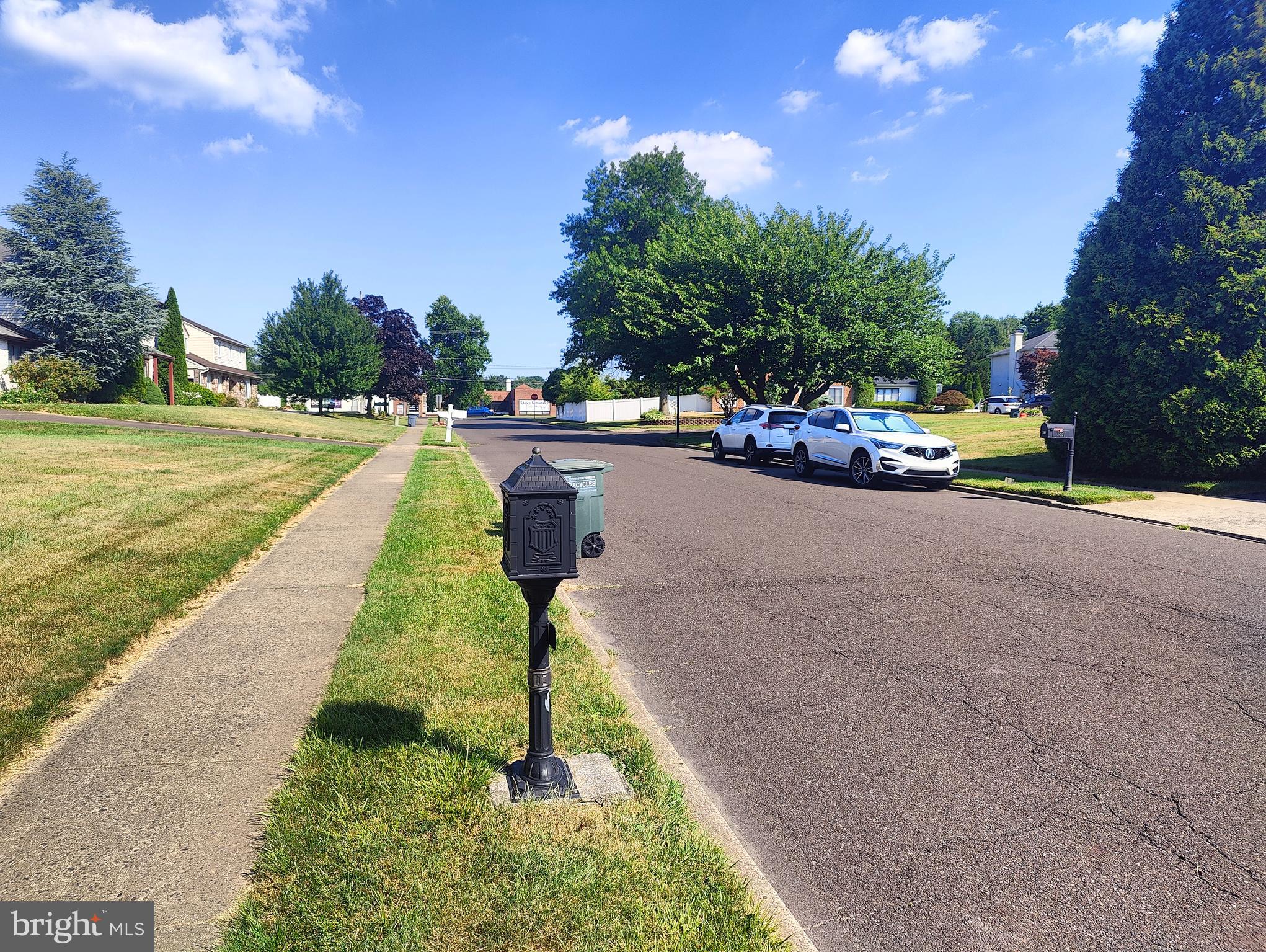 HAMPTONTOWNE - Residential