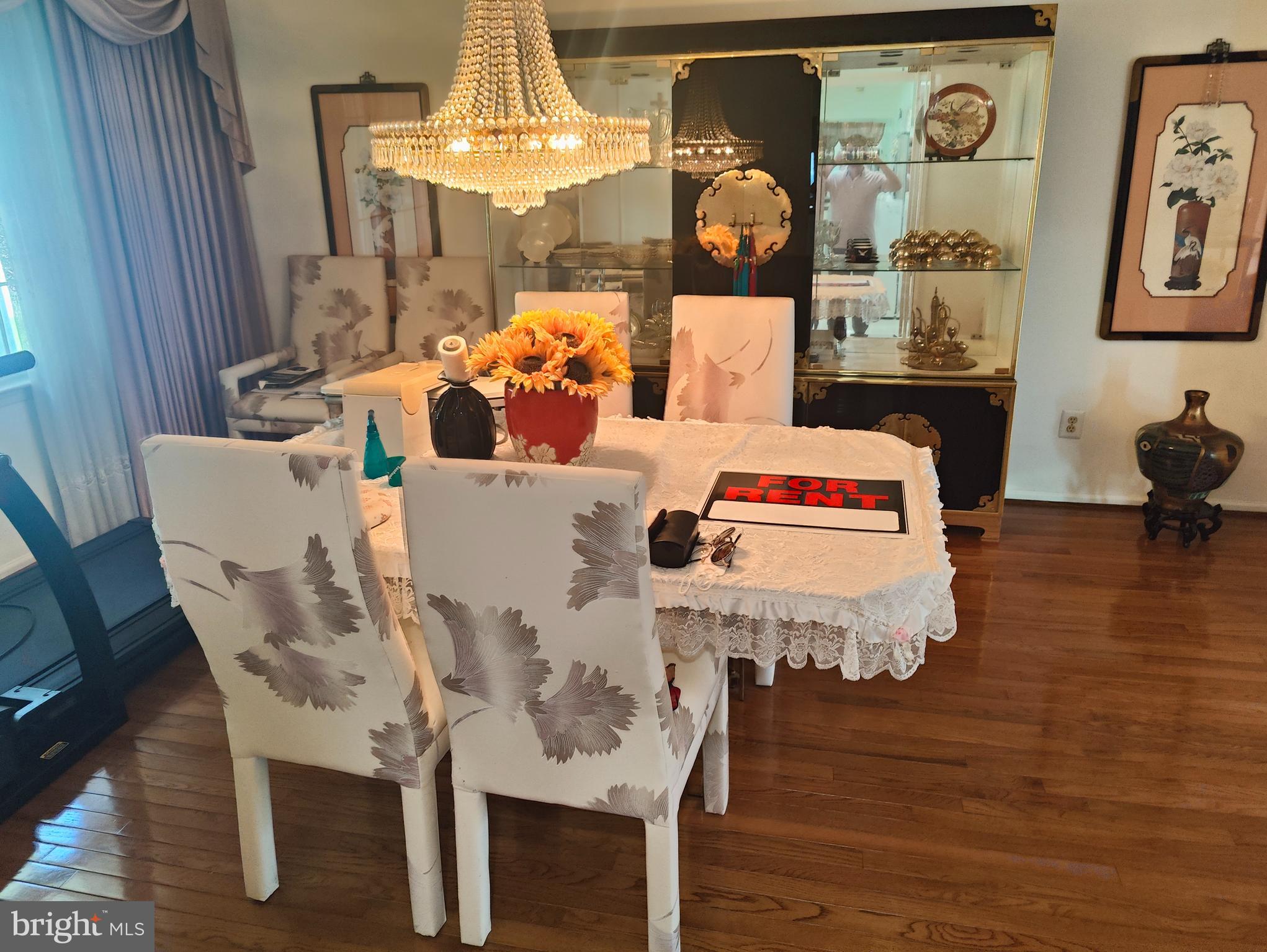 HAMPTONTOWNE - Residential