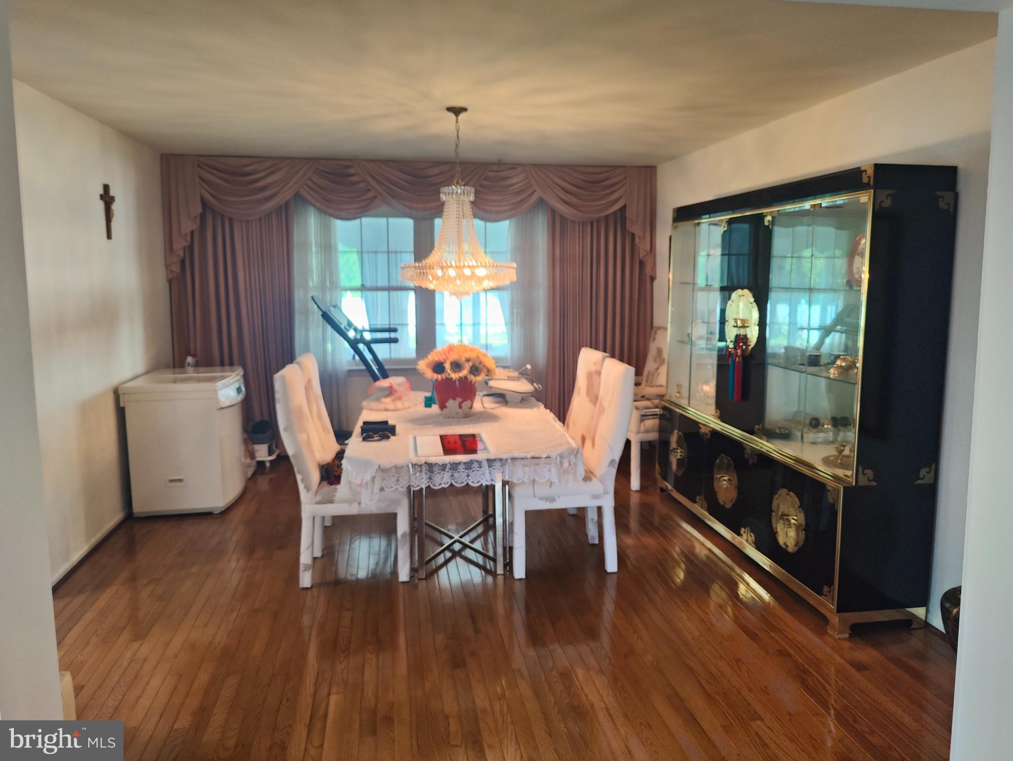 HAMPTONTOWNE - Residential