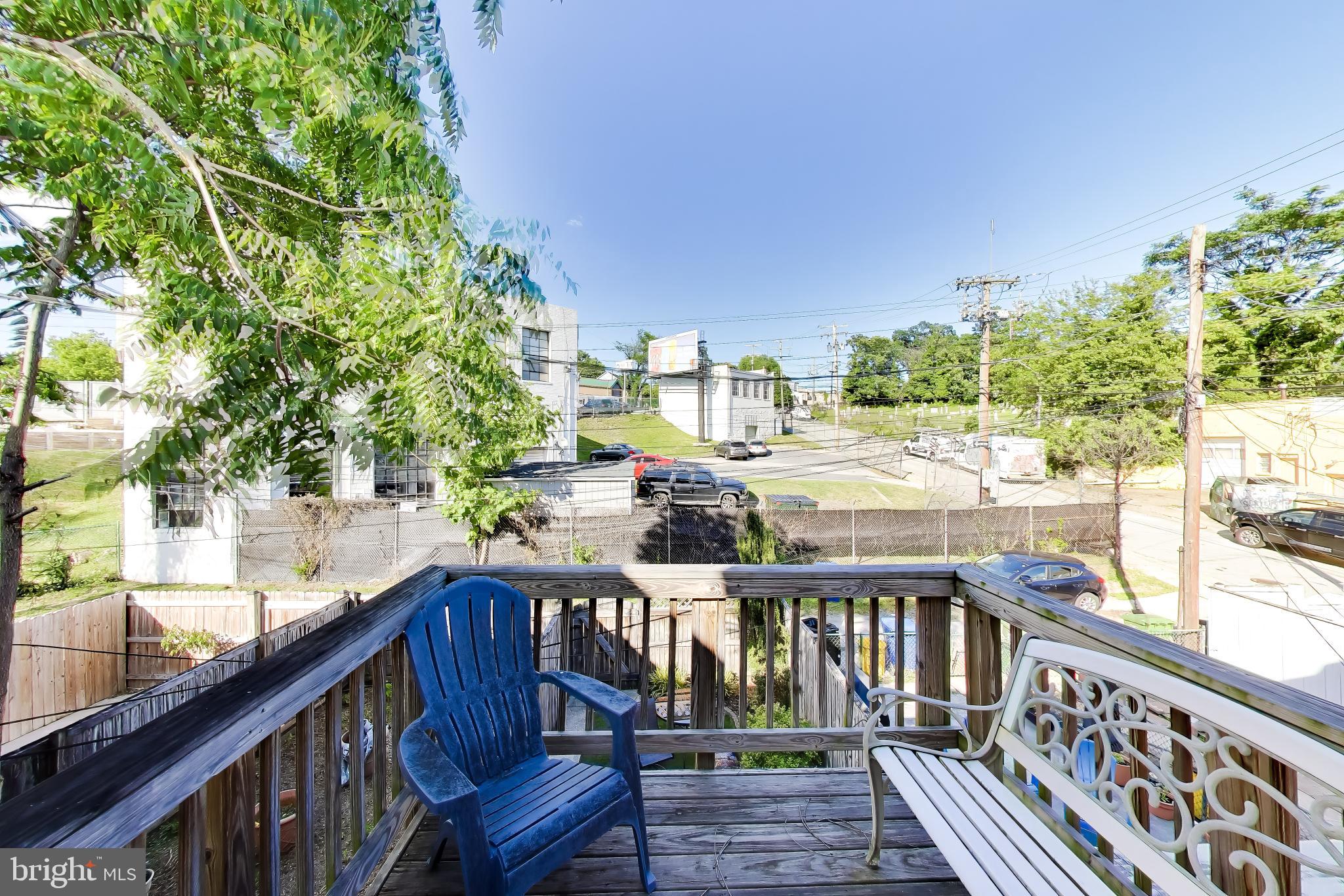 HAMPDEN HISTORIC DISTRICT - Residential