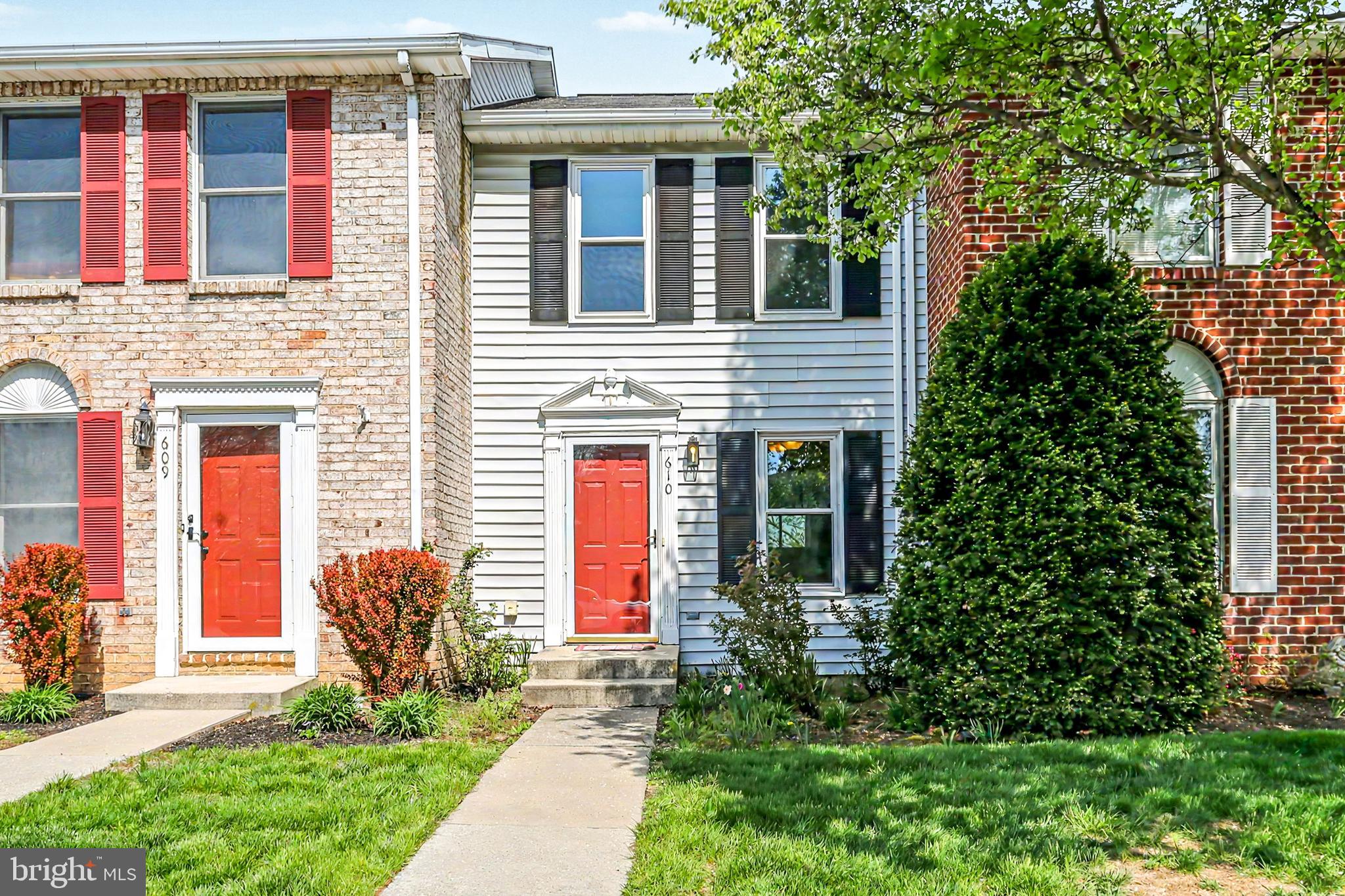 COLONIAL VIEW - Residential